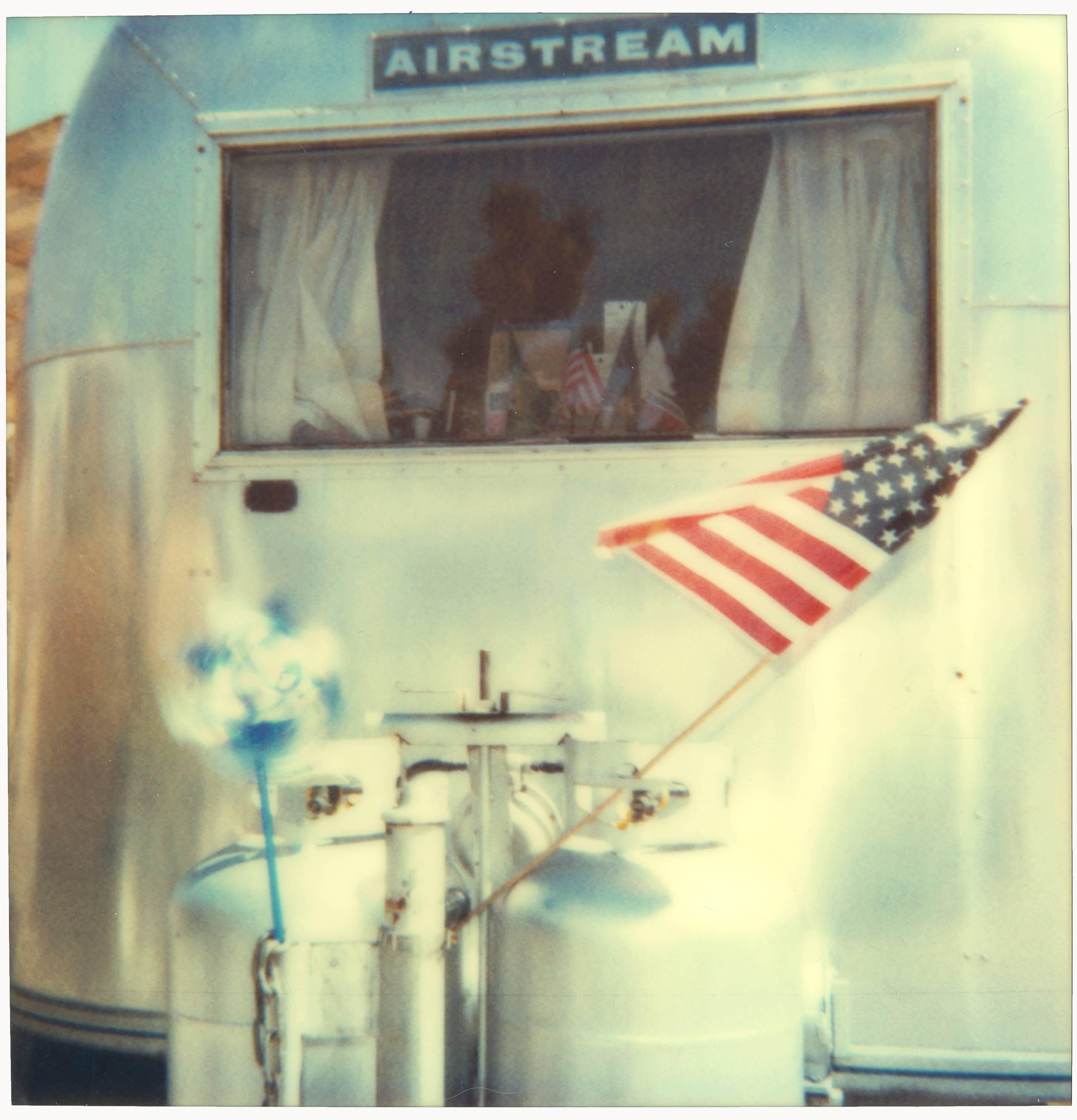 Stefanie Schneider Landscape Photograph - Airstream (29 Palms, CA) 20x20cm - Polaroid, Contemporary, 20th Century, Color