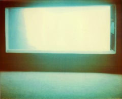 Aquairium Mind Screen (Stay) – Polaroid, analog, zeitgenössisch, Coney Island