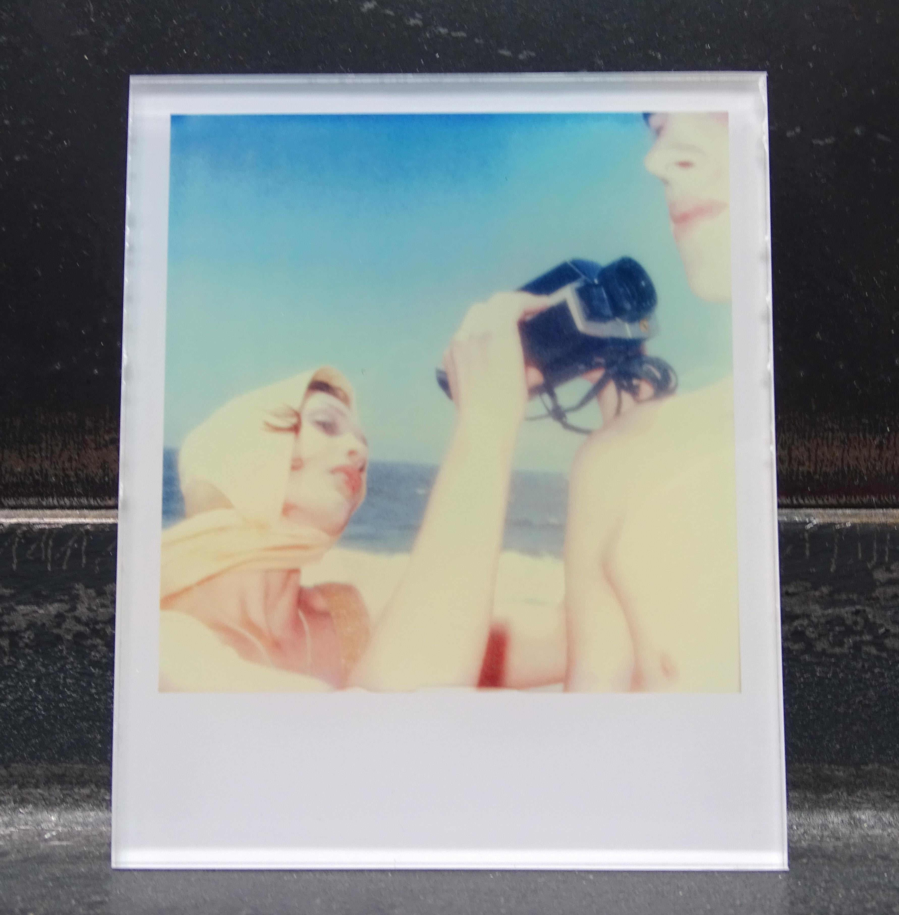 Beachshoot Mini #09 - montiert - mit Rdaha Mitchell, basiert auf einem Polaroid
