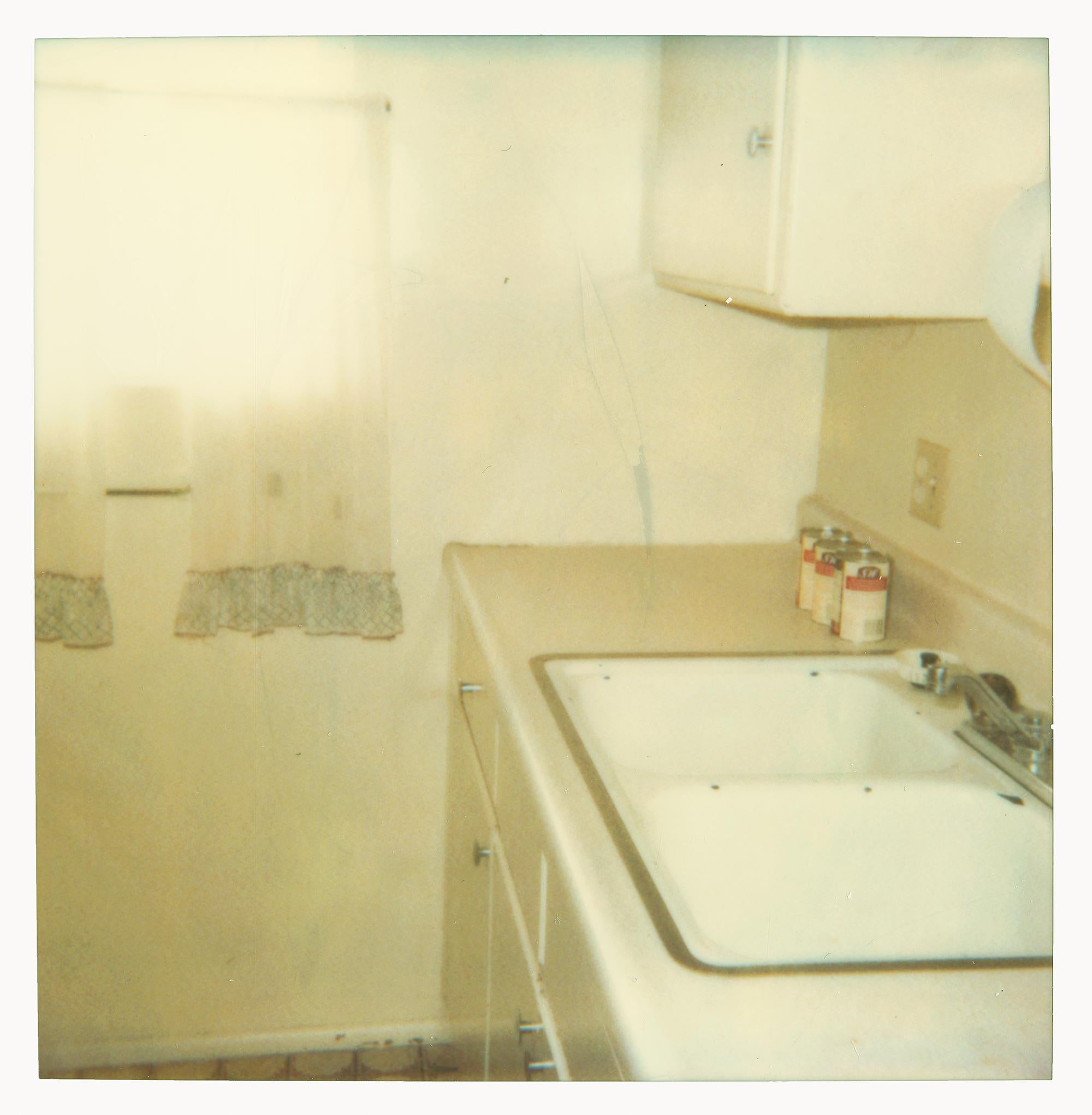 Stefanie Schneider Color Photograph - Campbell Kitchen (29 Palms, CA) - Contemporary, 21st Century, analog hand-print