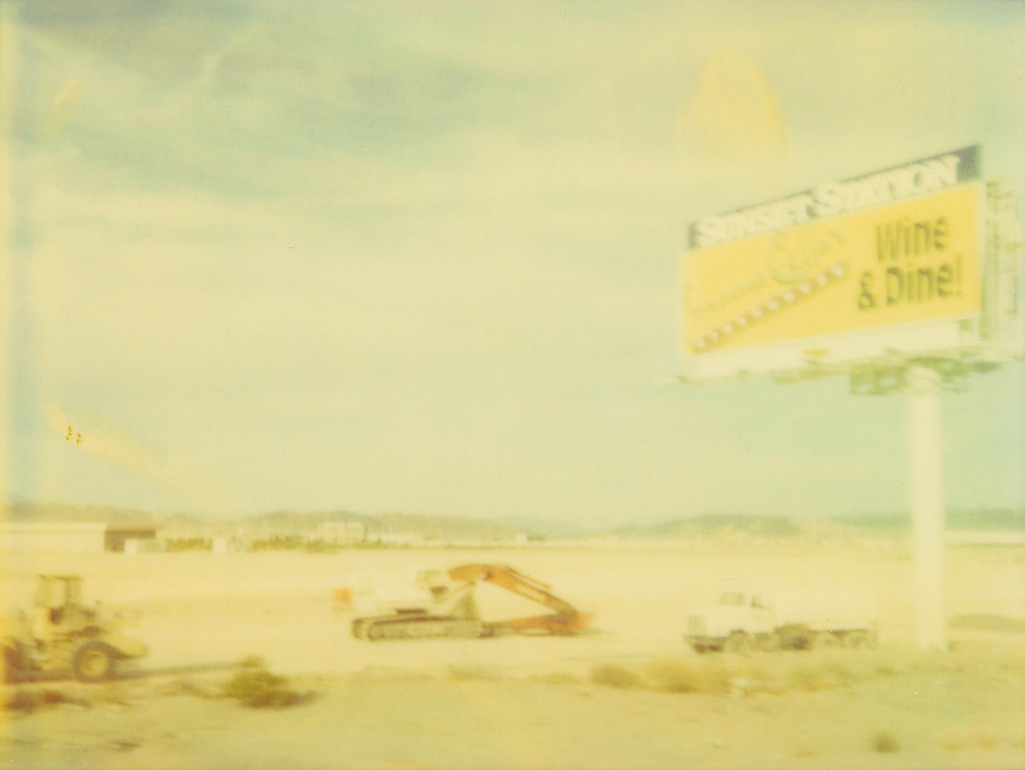 Landscape Photograph di Stefanie Schneider - Cantiere in auto (Vegas)