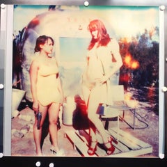 Daisy et Austen devant le tournage - basé sur un original de Polaroid - preuve