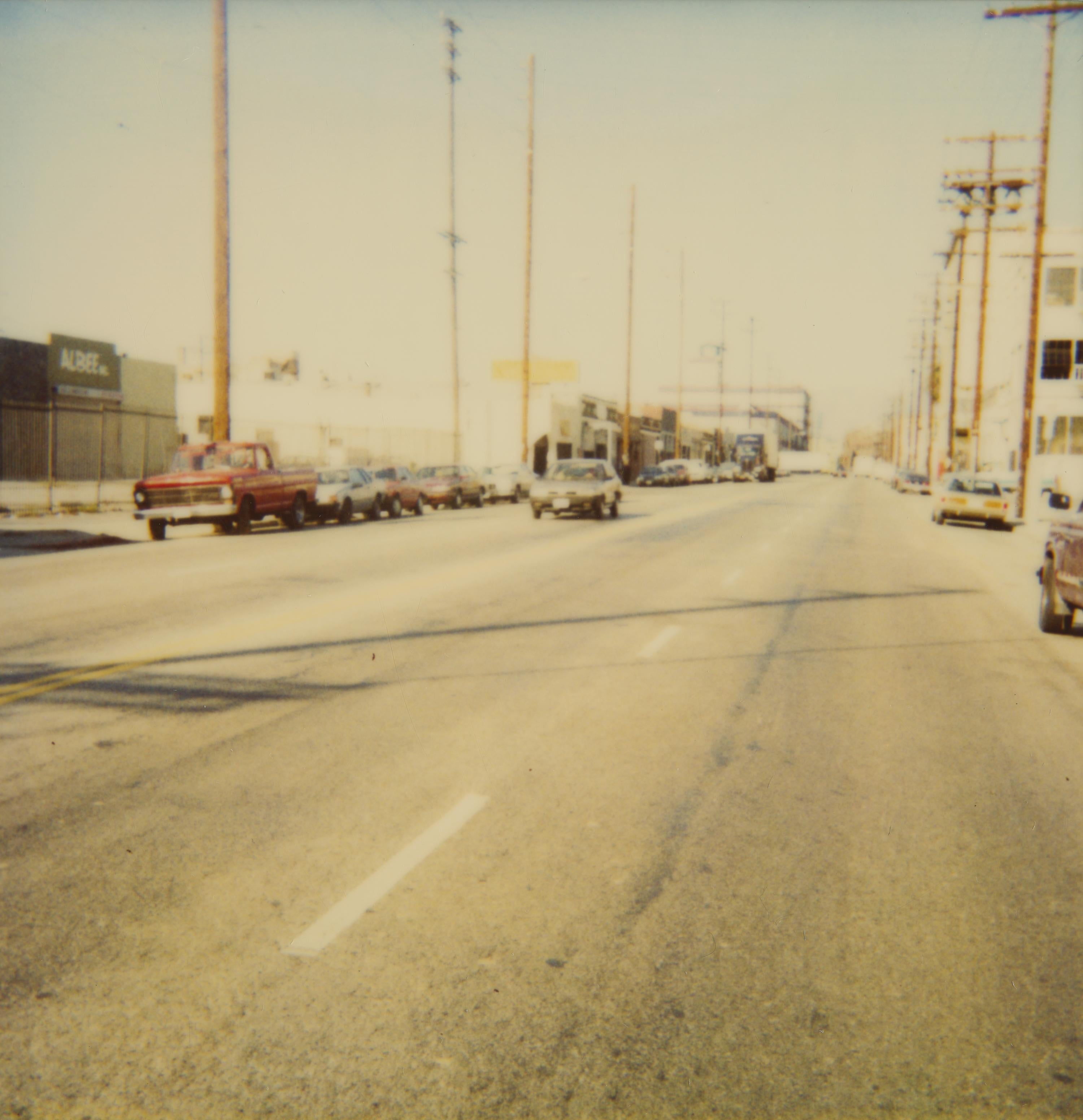 Landscape Photograph Stefanie Schneider - Downtown LA (Instantdreams) - 21e siècle, Polaroid, couleur
