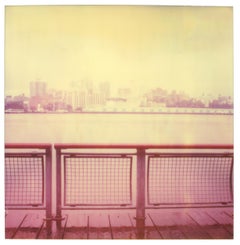 Vue de l'East River (séjour) - Polaroïd, 21e siècle