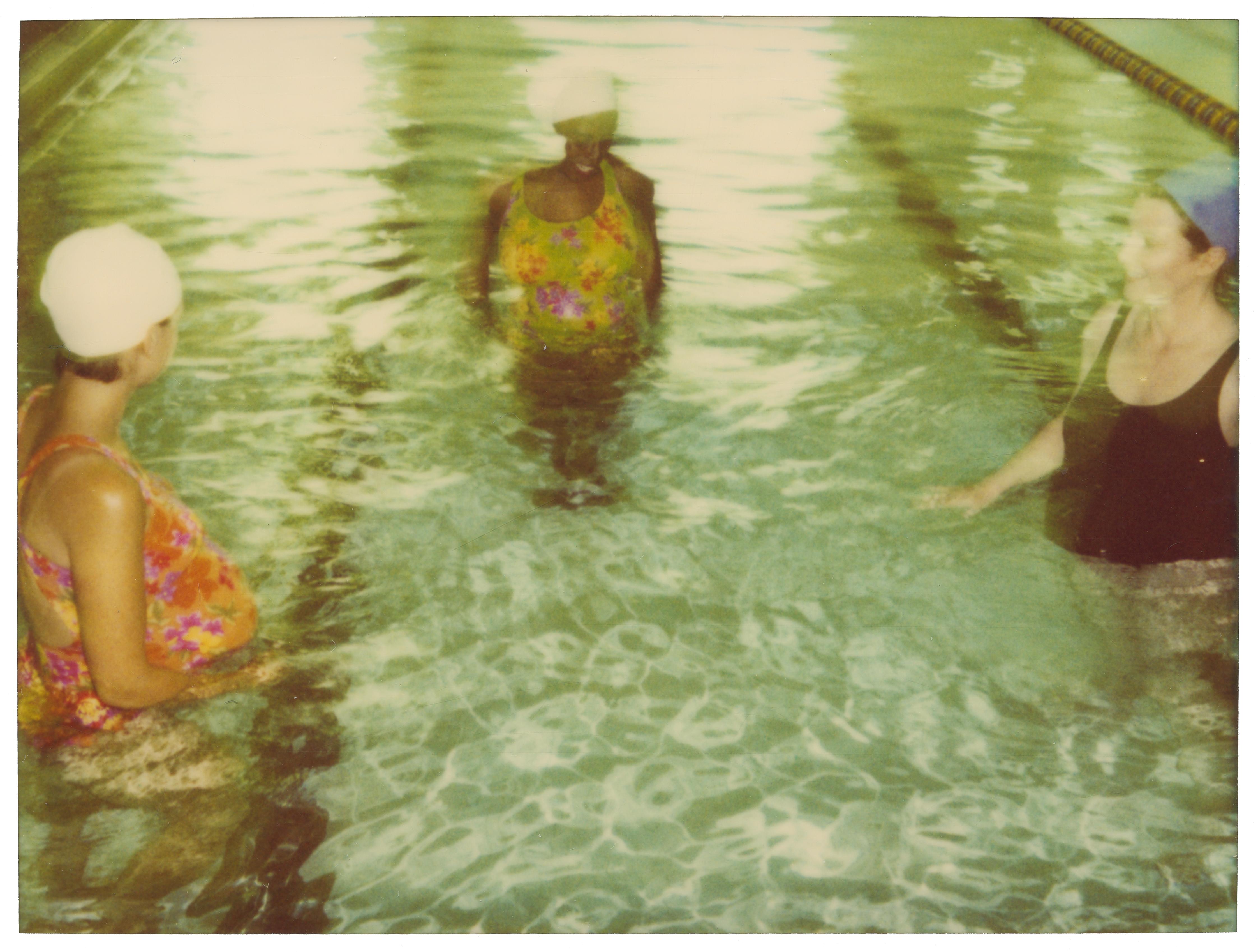 Portrait Photograph de Stefanie Schneider - Ejercicio II (Suburbia) - Contemporáneo, Polaroid, Fotografía, Retrato