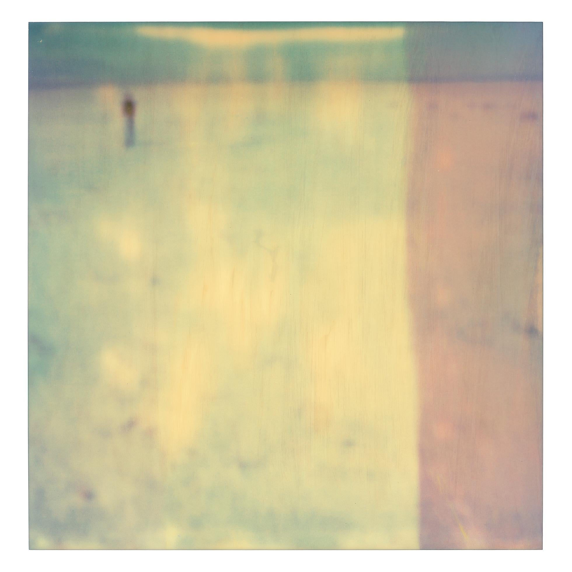 Gasoline (Größer als Paradies) – 6 Stück, analoge Handdrucke (Beige), Color Photograph, von Stefanie Schneider