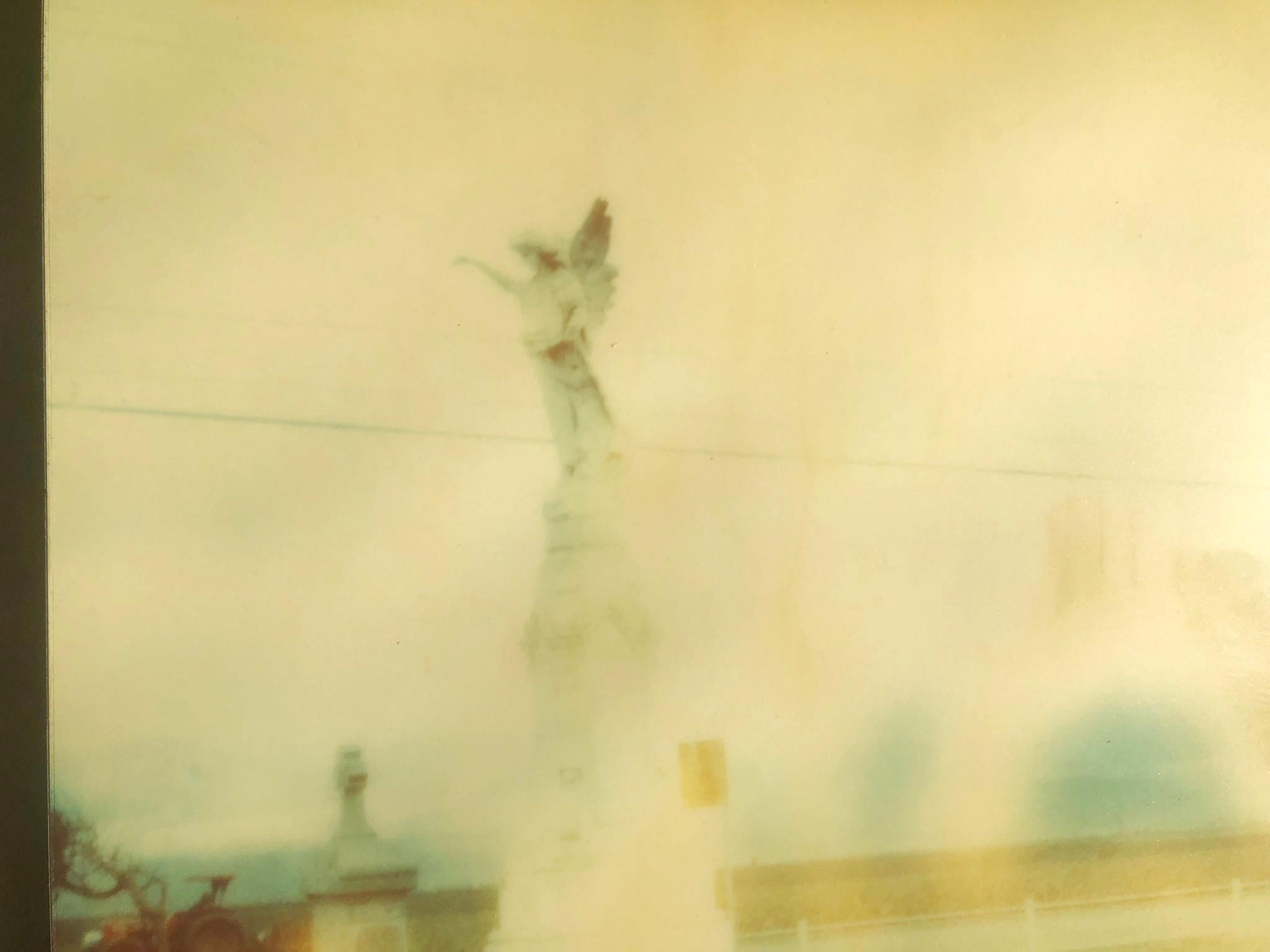 Guadalupe (The Last Picture Show) - montato, analogico, Polaroid, contemporaneo - Color Photograph Beige di Stefanie Schneider