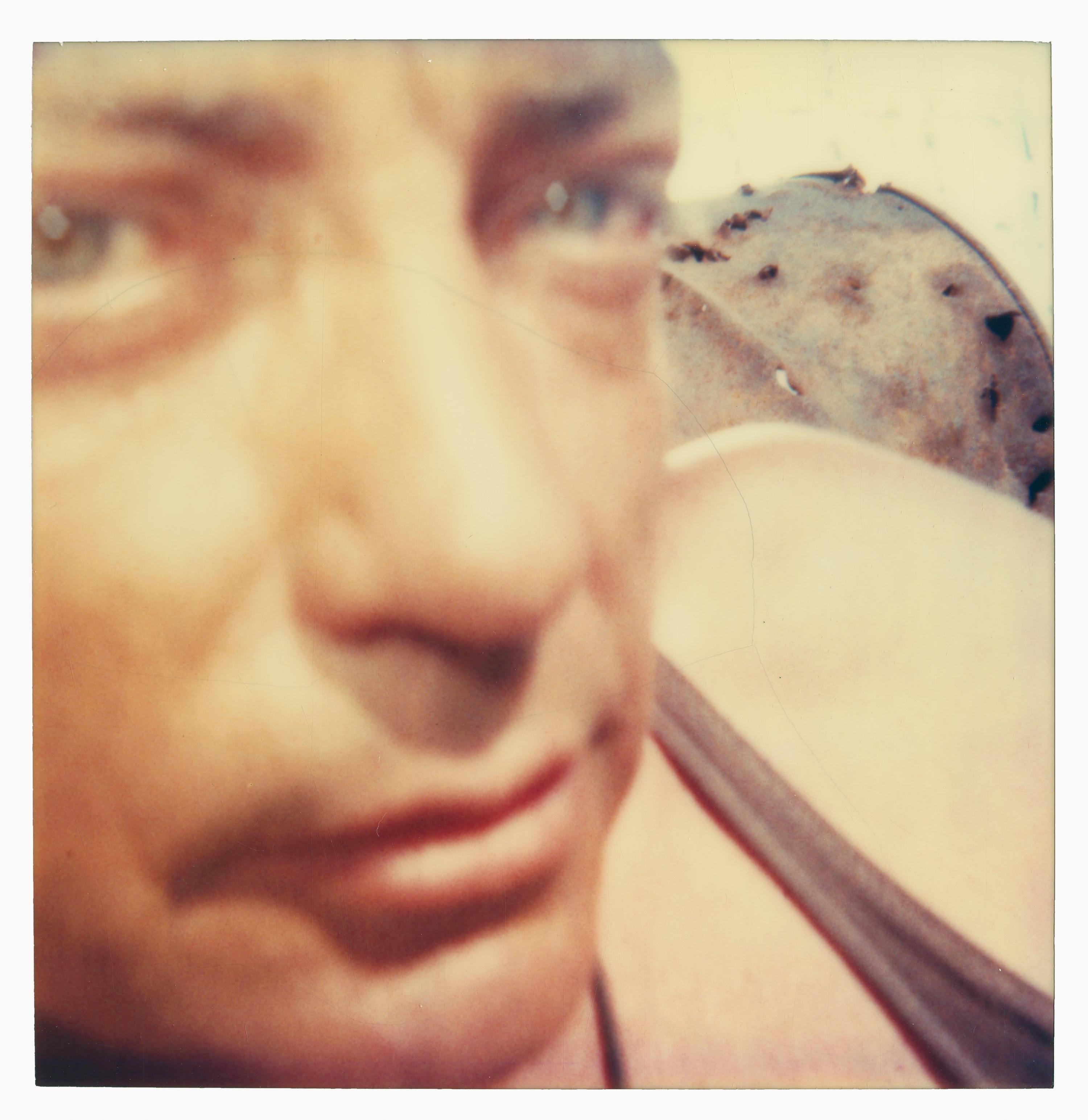 Hans et Penelope (Immaculate Springs) avec Udo Kier et Jacinda Barrett - Photograph de Stefanie Schneider