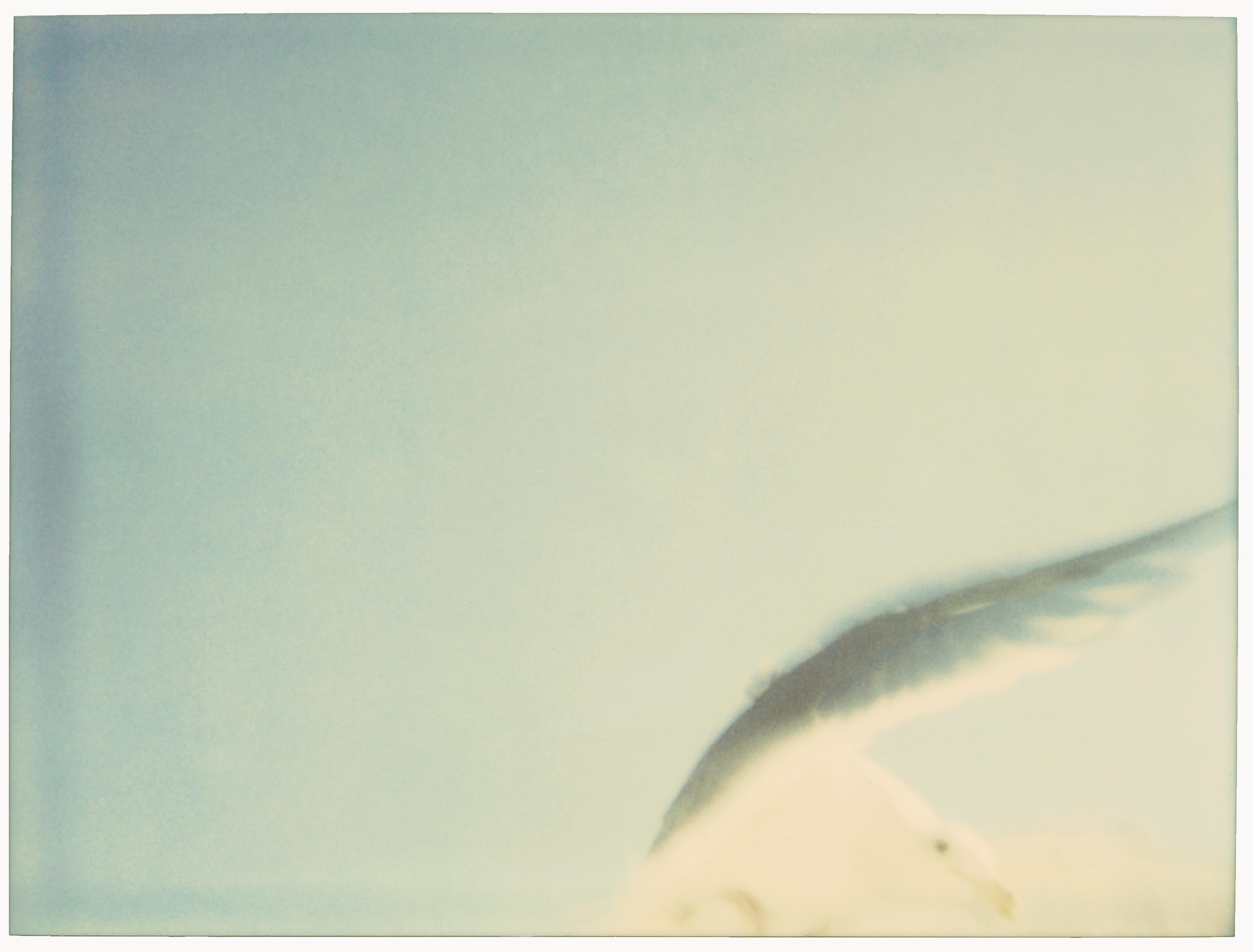 I wie Ikarus (Zuma Beach) - tríptico - impresiones vitage analógicas, montadas - Photograph Contemporáneo de Stefanie Schneider