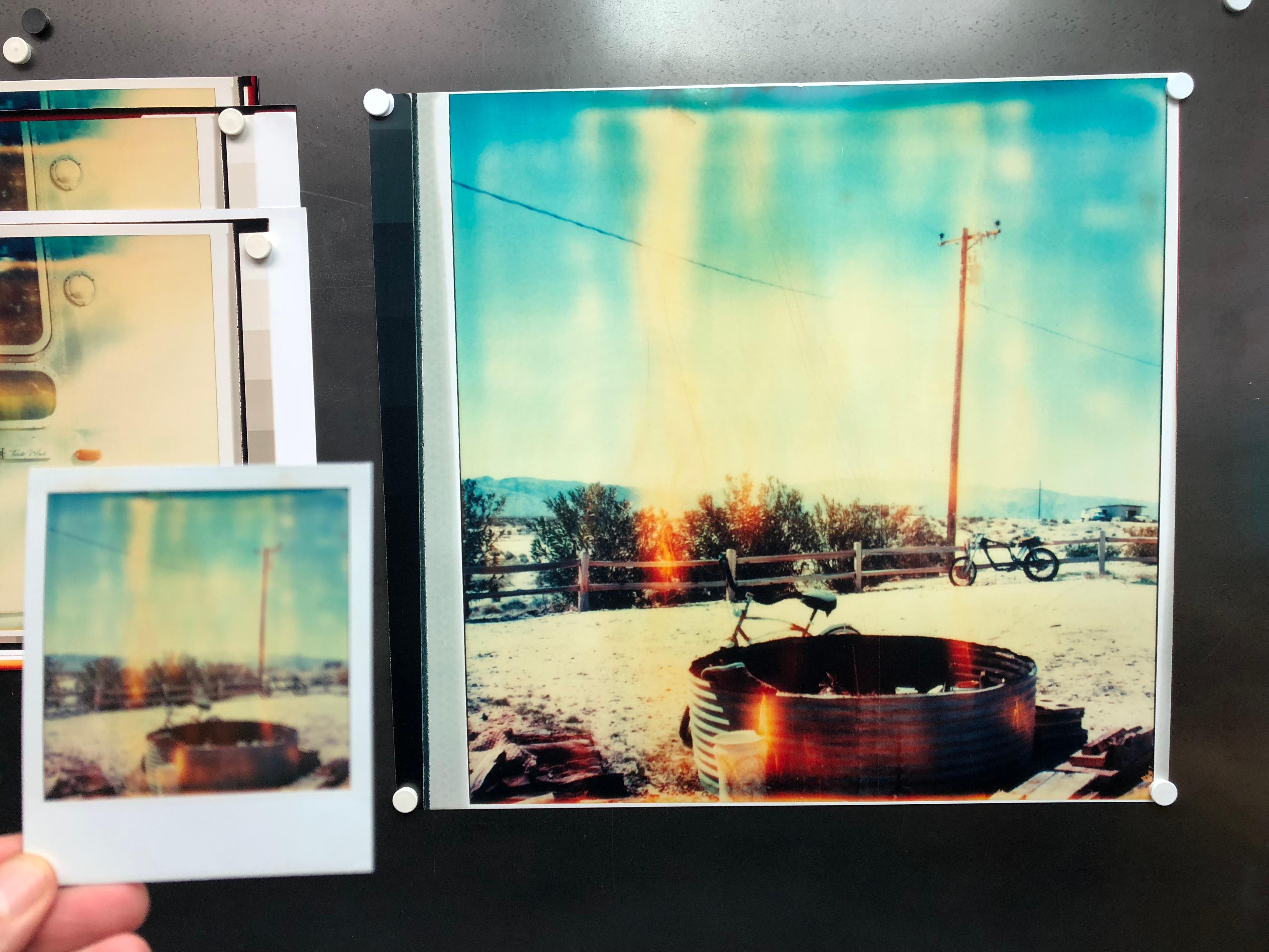 Jack's (Sidewinder) 2005 

100x98cm, 
Édition de 5 exemplaires plus 2 épreuves d'artiste. 
Analog C-Print, imprimé à la main par l'artiste sur du papier Fuji Crystal Archive, d'après le Polaroïd.  
Inventaire des artistes 3099. 
Non monté. 

La