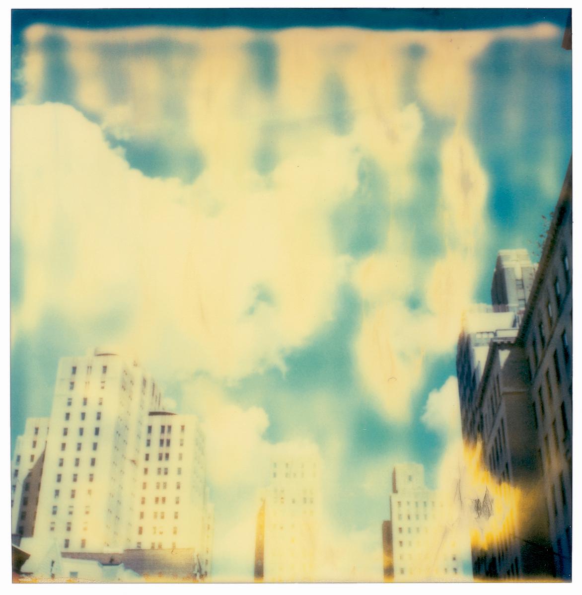 Jersey Views (Soggiorno) - 21° secolo, Contemporaneo, Polaroid - Color Photograph Grigio di Stefanie Schneider
