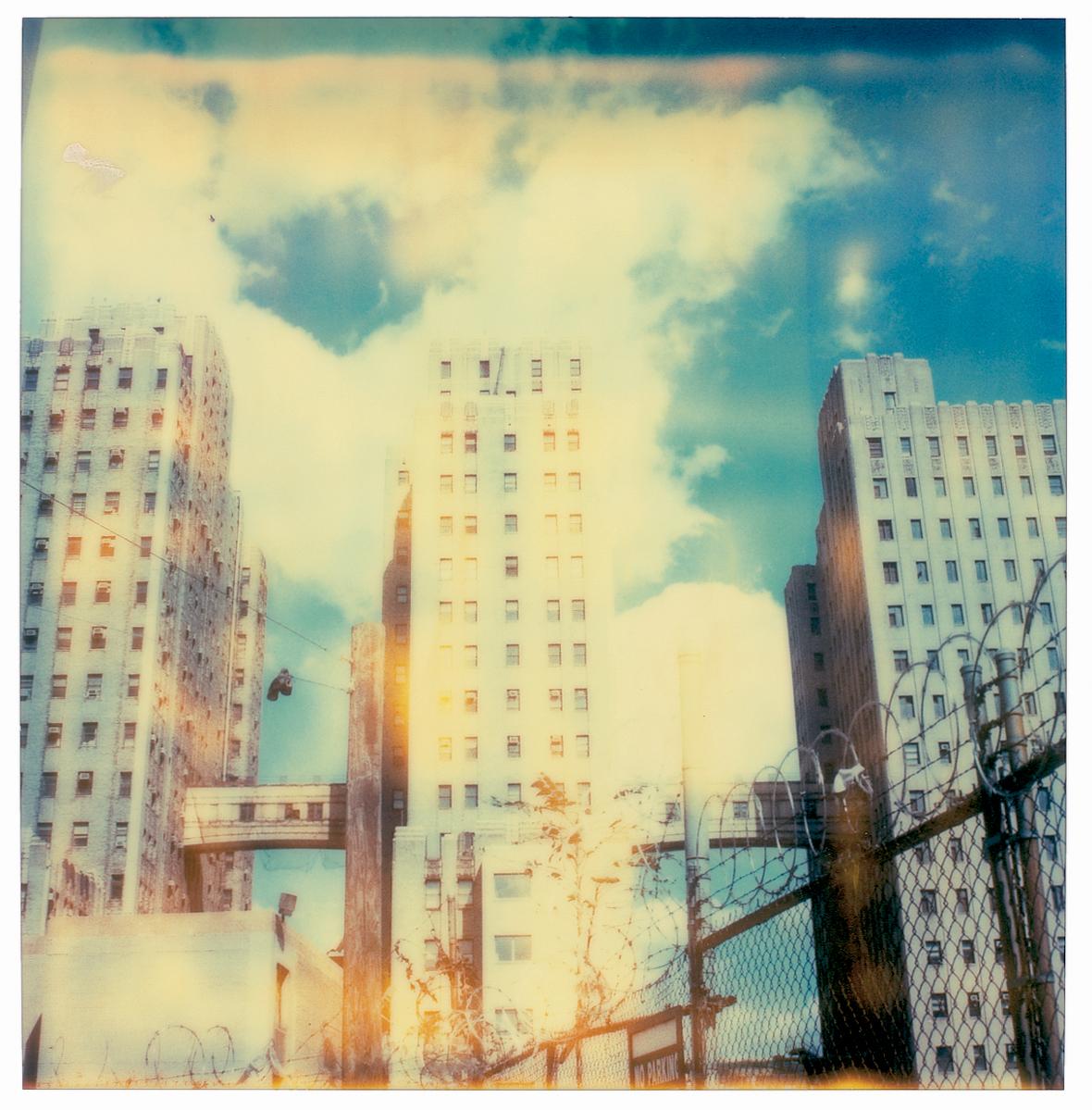 Landscape Photograph Stefanie Schneider - Jersey Views (Stay) - 21e siècle, Contemporain, Polaroïd