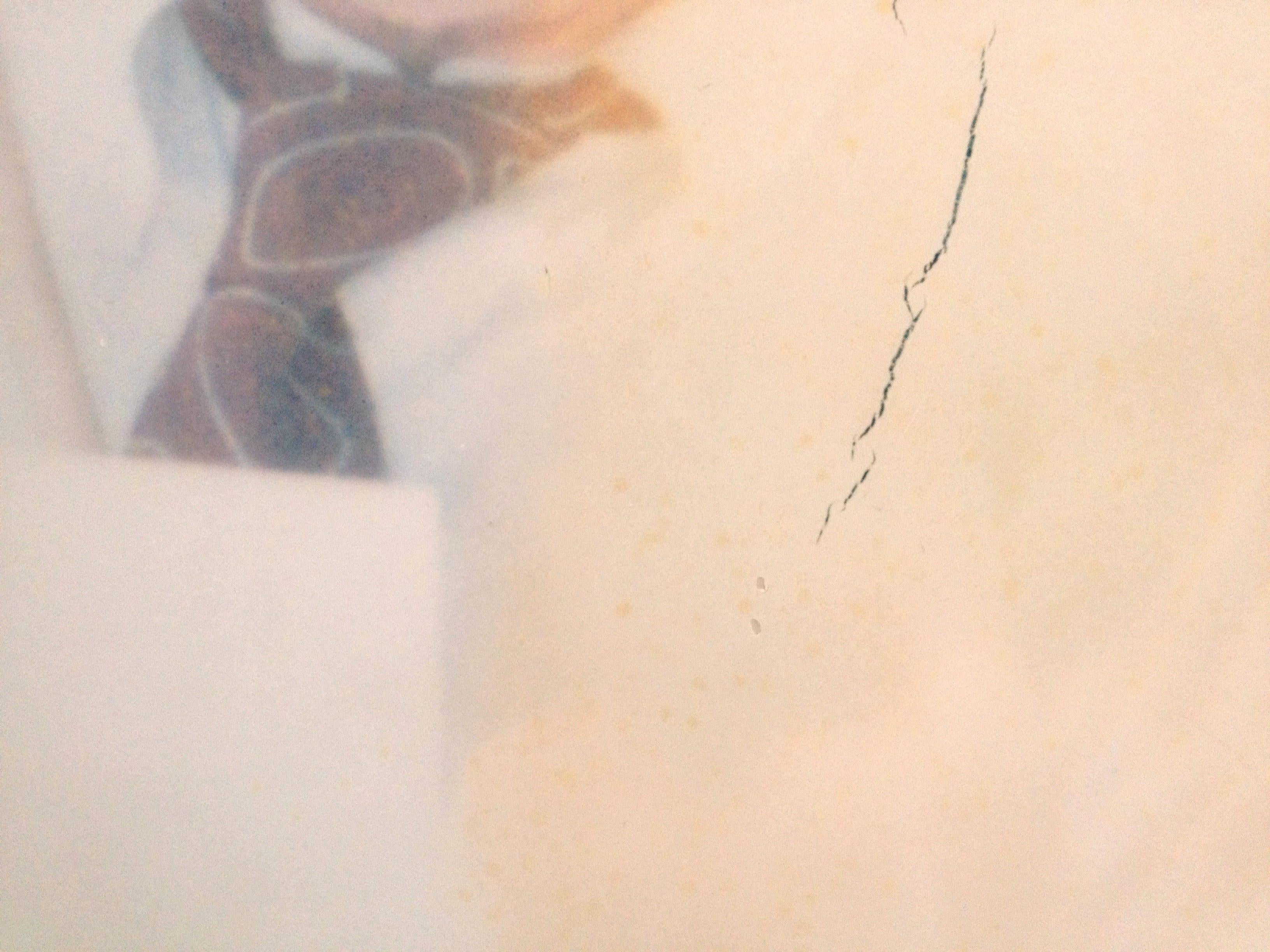 Li(e)be (Stage of Consciousness) mit Udo Kier - analog, Polaroid, Contemporary im Angebot 1