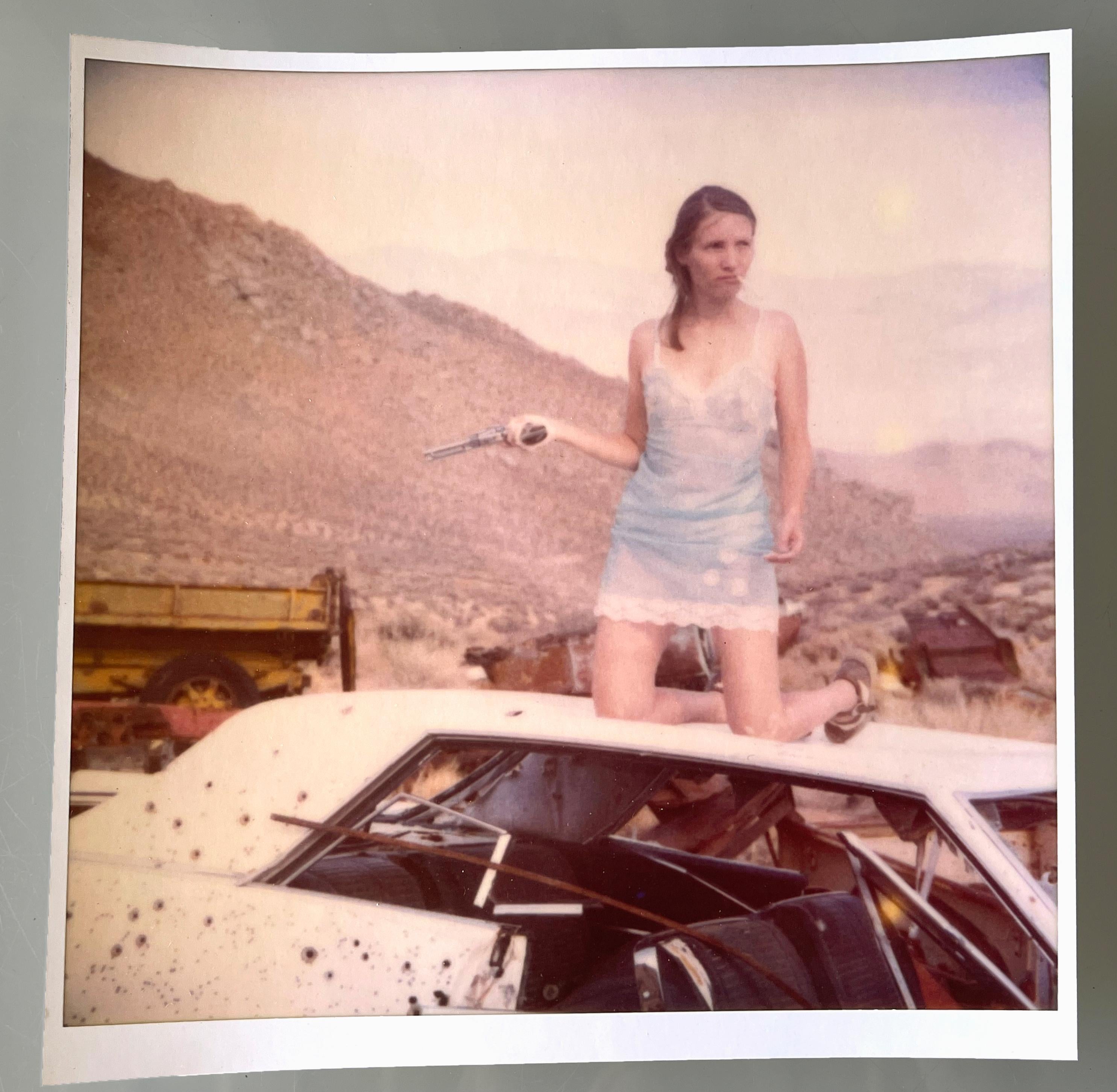 Hellblaue Dessous (Wastelands) - Polaroid, Contemporary, Farbe, 21. Jahrhundert – Photograph von Stefanie Schneider