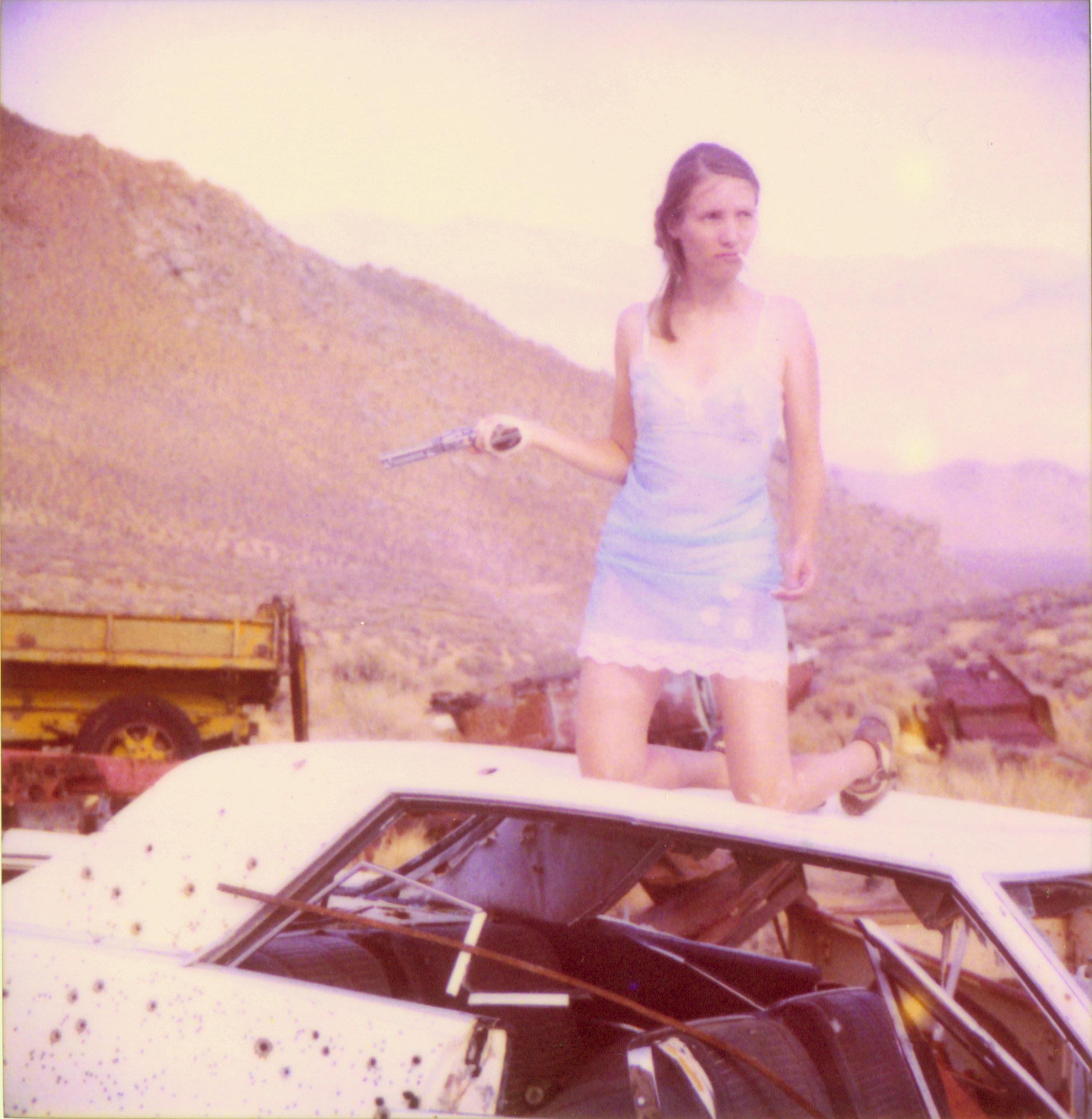 Stefanie Schneider Color Photograph – Hellblaue Dessous (Wastelands) - Polaroid, Contemporary, Farbe, 21. Jahrhundert