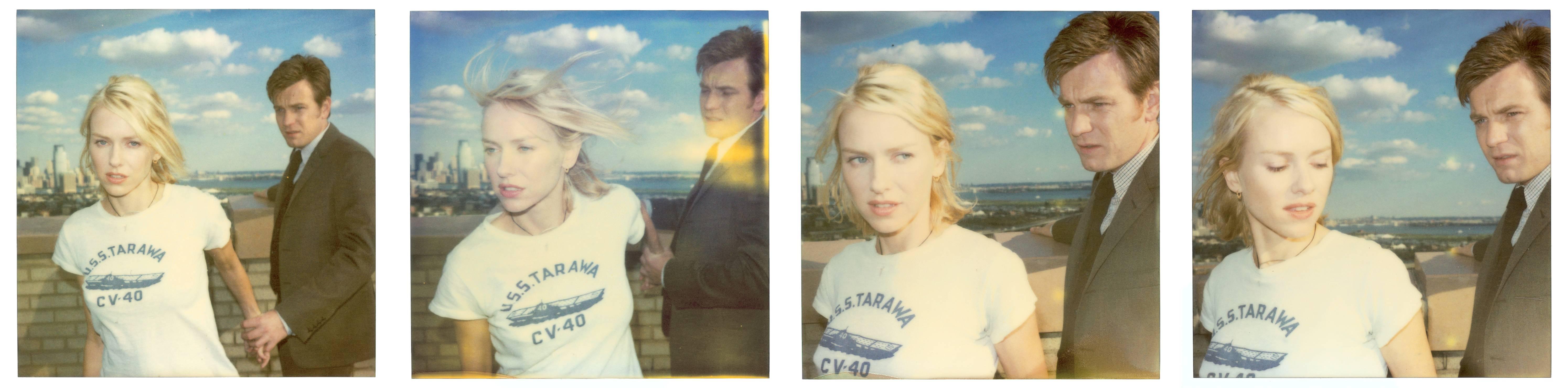 Stefanie Schneider Color Photograph – Lila & Sam – Zeitgenössisch, figürlich, Polaroid, Fotografie, ausgestellt, Analog