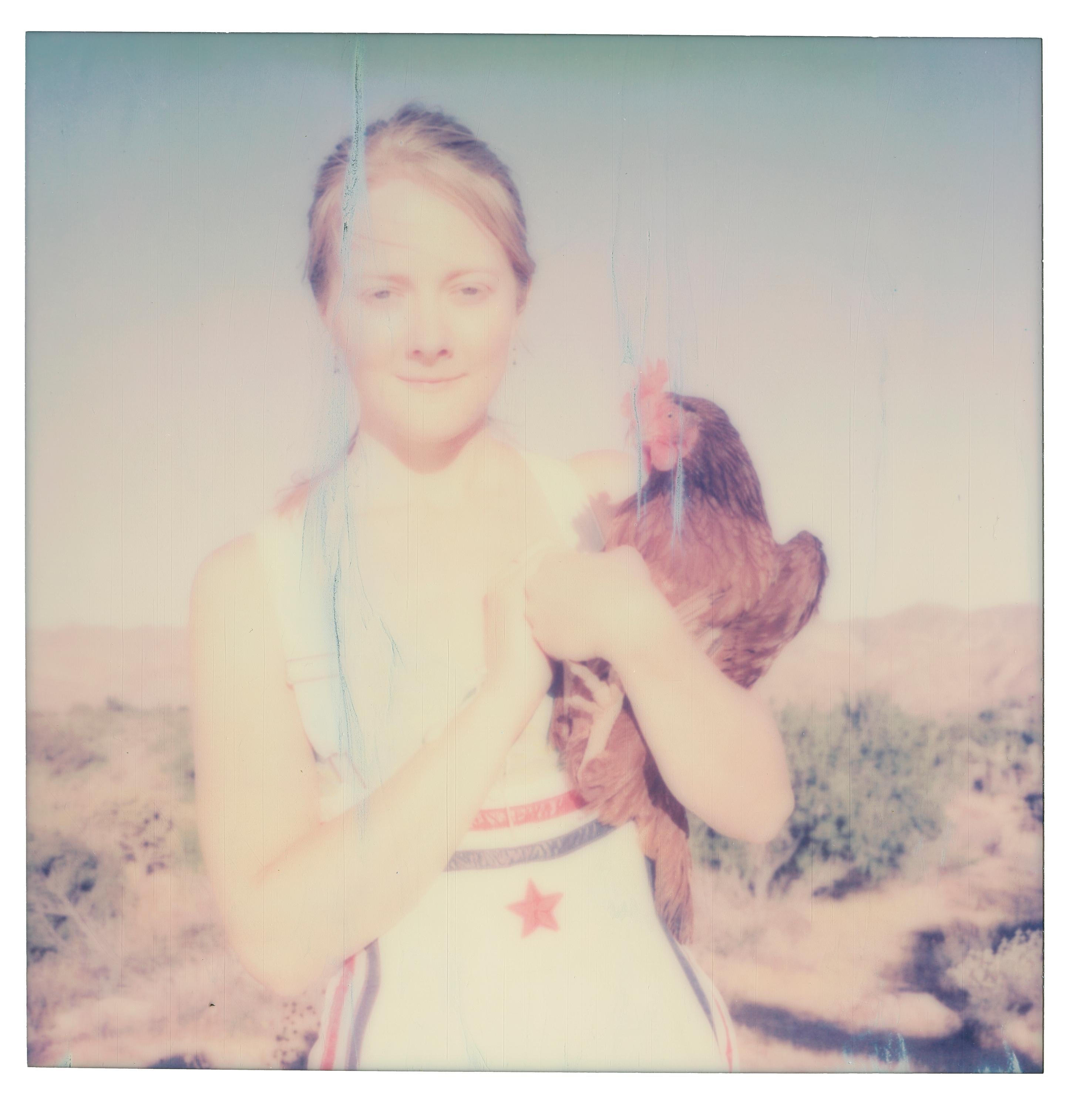 Stefanie Schneider Black and White Photograph – Leben nach Stimmen, die wir nie hören werden (Chicks and Chicks...)