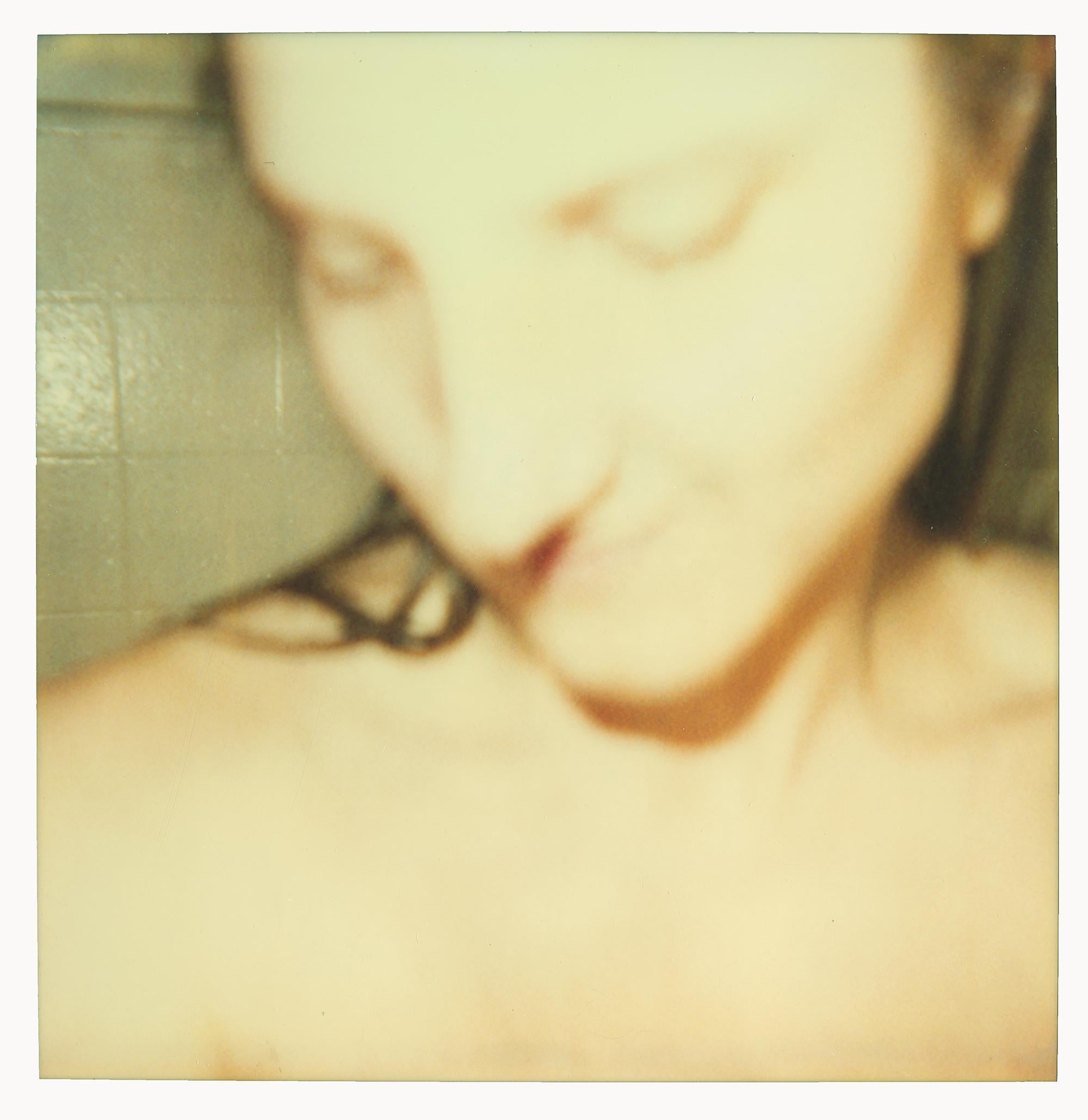 Stefanie Schneider Nude Photograph – Madonna (29 Palms, CA) - analog, Polaroid, Contemporary