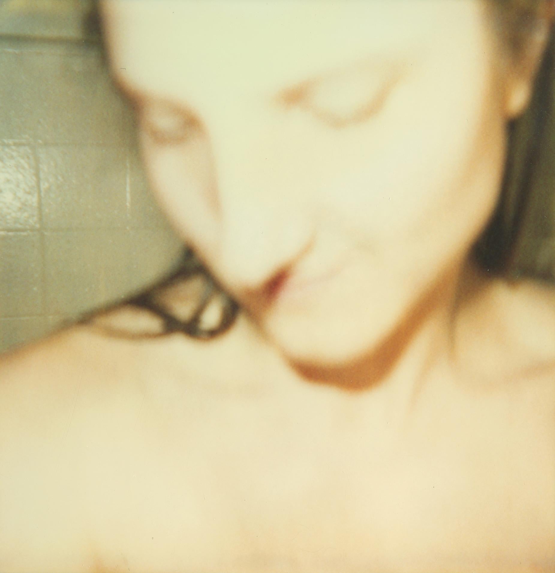 Madonna (29 Palms, CA) - Polaroid, Contemporanea - Portrait Photograph Beige di Stefanie Schneider