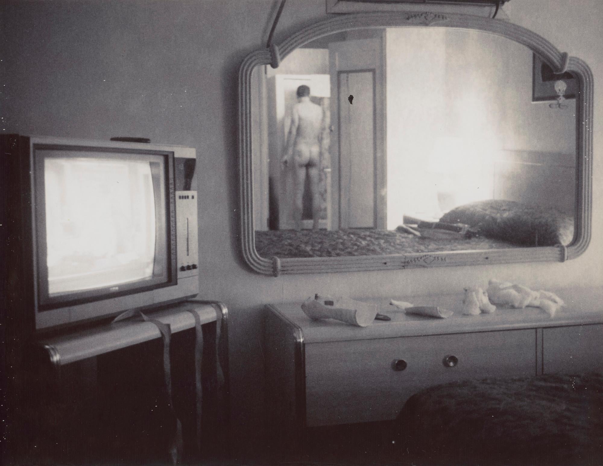 Stefanie Schneider Black and White Photograph - Male Nude in Motel (Desert Nudes) - Polaroid, Contemporary, 21st Century, Men