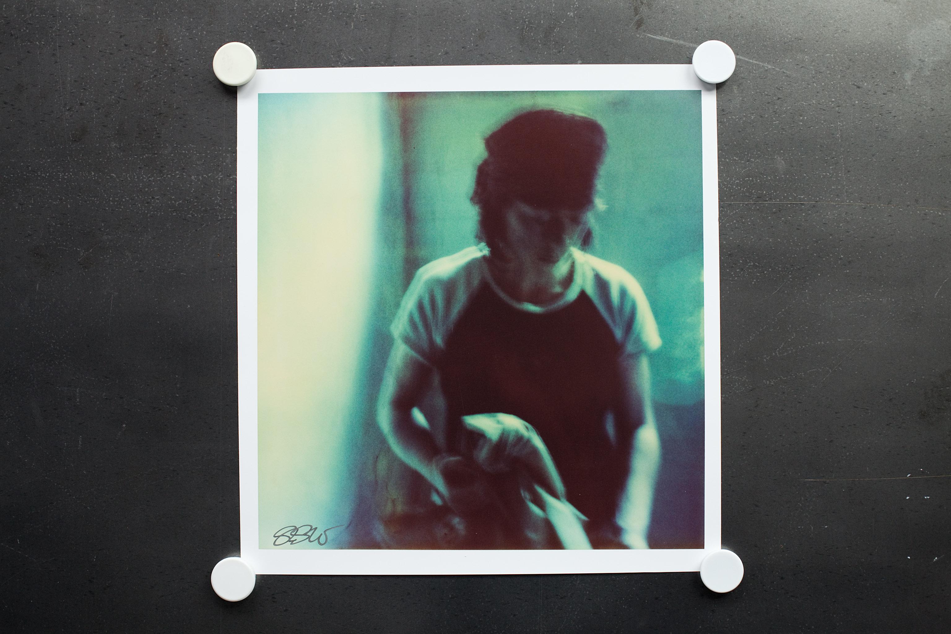 Stefanie Schneider Portrait Photograph – Max Blau (Die letzte Bilderausstellung) -  based on a Polaroid Original – Proof