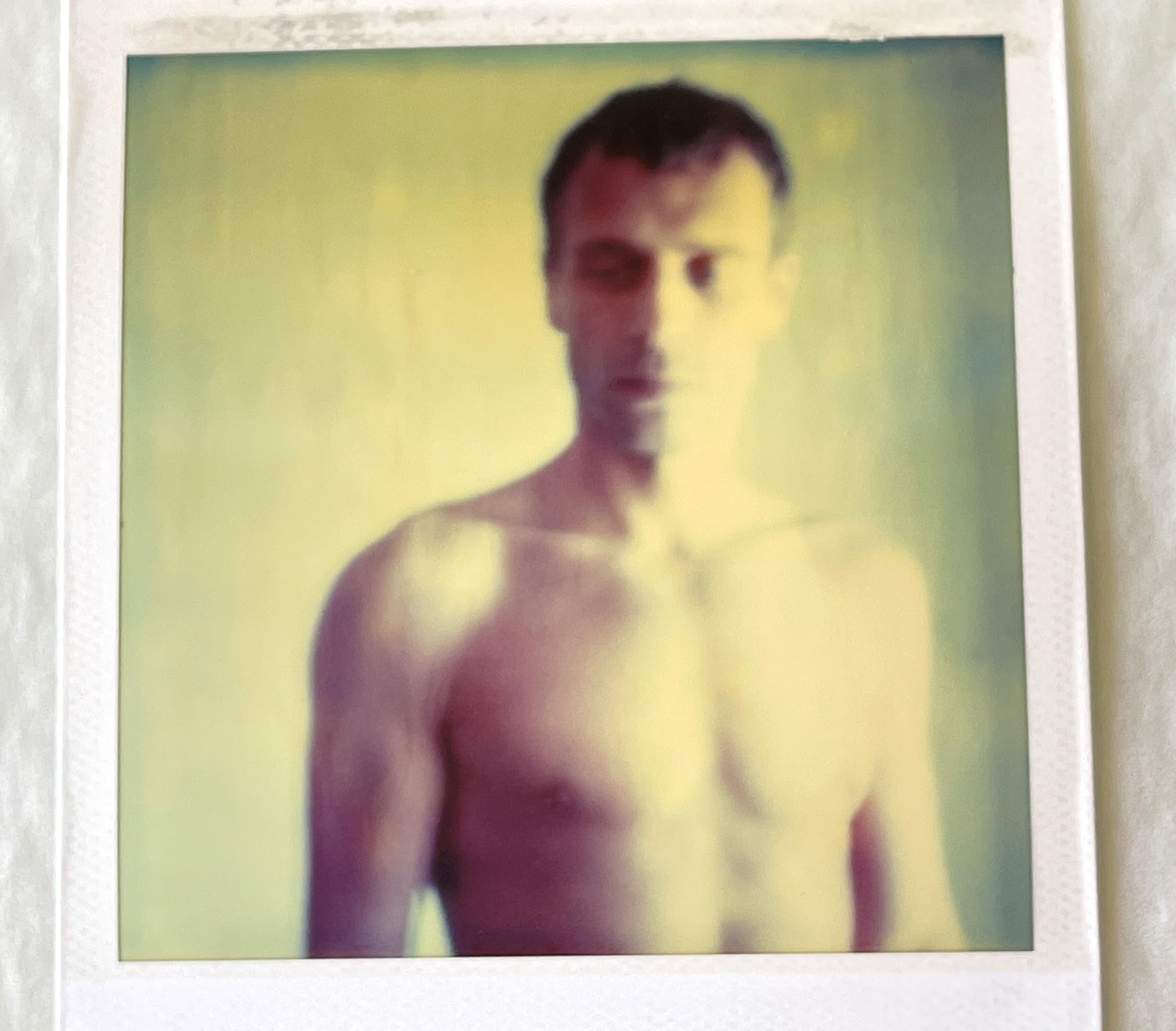 Mind Screen (Fremder als das Paradies) - 1999

Polaroid - Einzigartiges Stück 1/1, 
7.8 x 7,7cm (Bildfläche)
10,7 x 8,7 cm (einschließlich weißem Polaroidrahmen).
Künstler-Inv. #22872
Verso signiert. 
Nicht montiert. 

Stefanie Schneiders