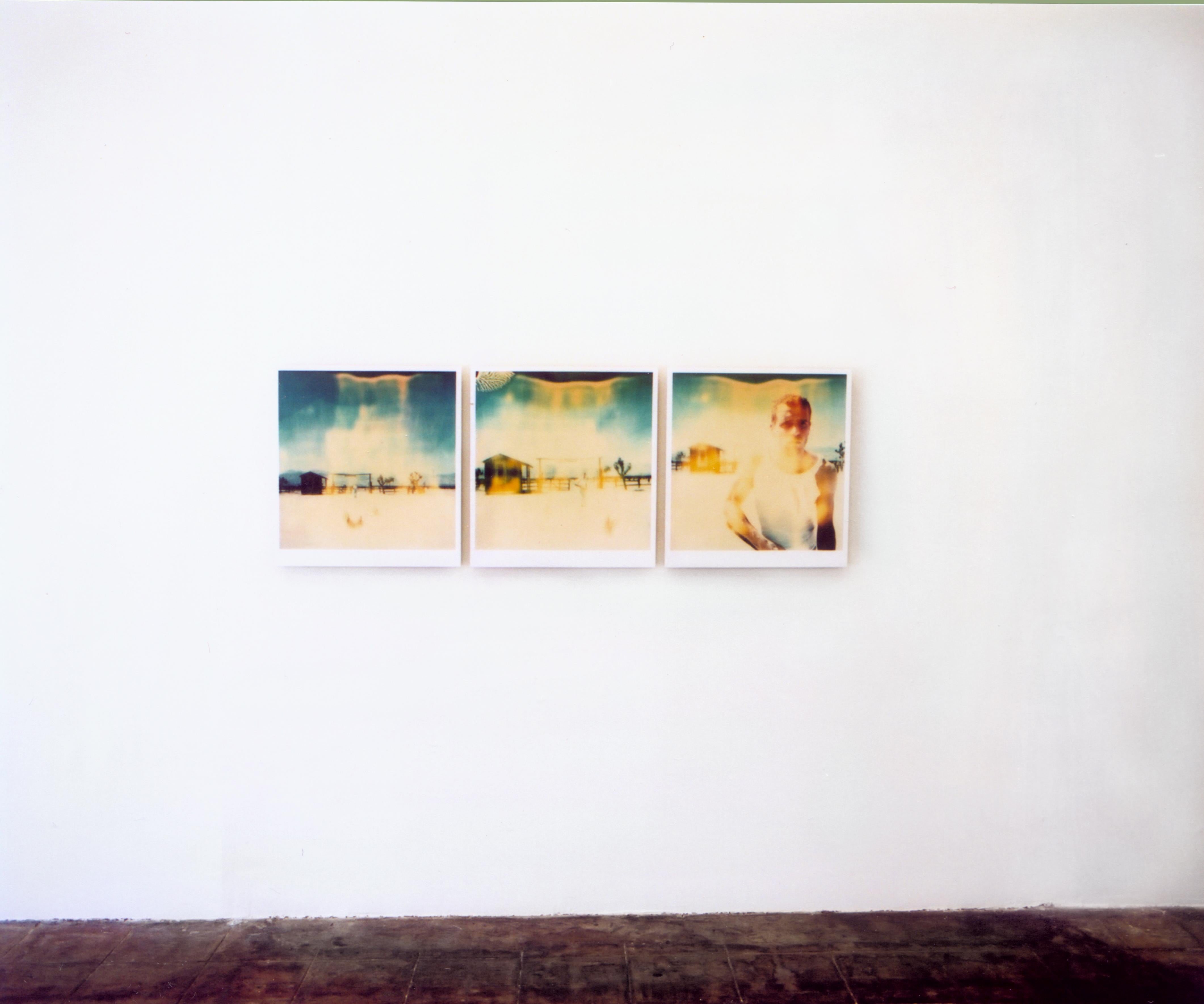Ok Corral (Stranger than Paradise), triptych, analog, 58x56cm each - Polaroid For Sale 5