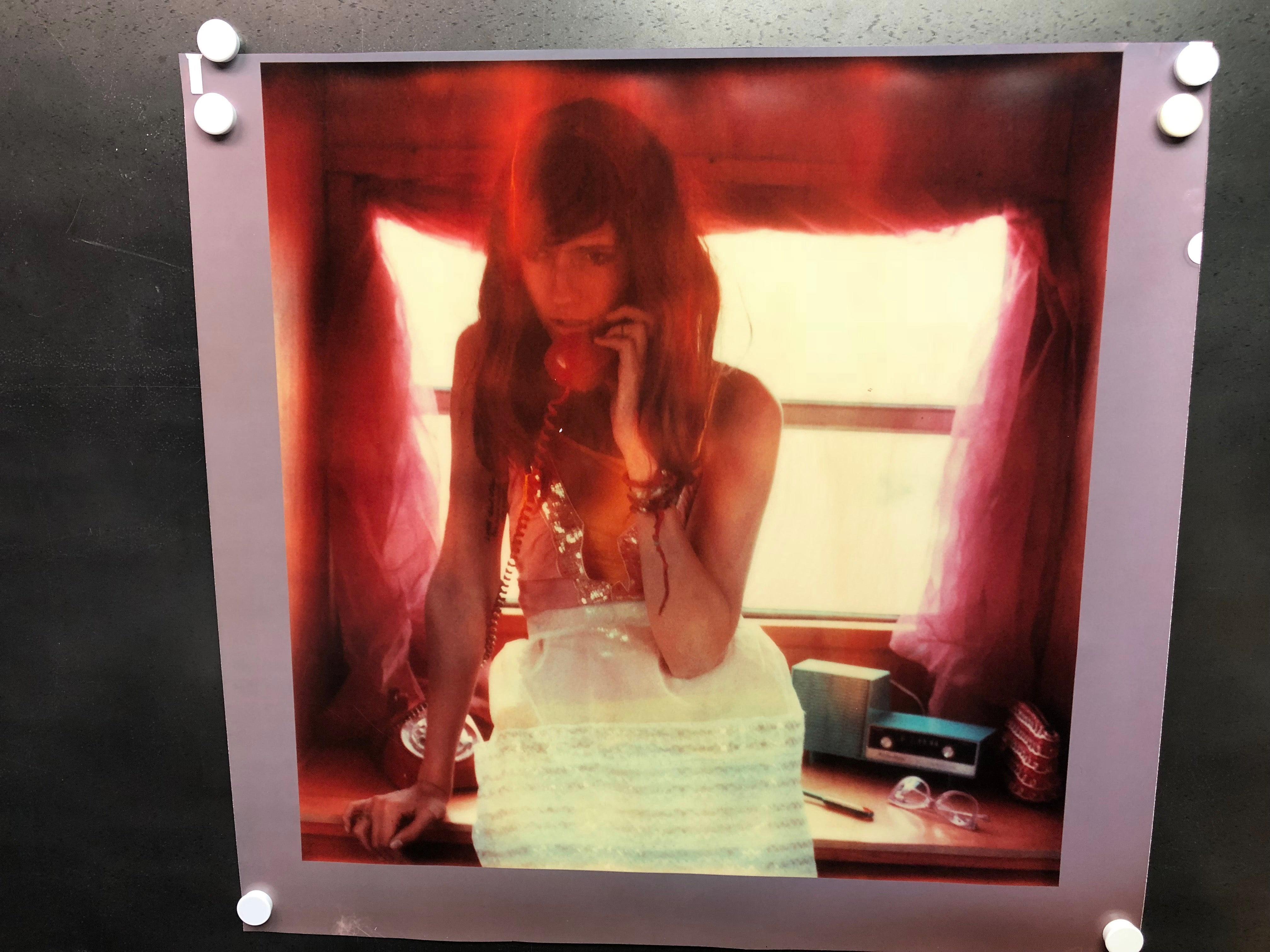 On Hold - The Girl behind the White Picket Fence 1