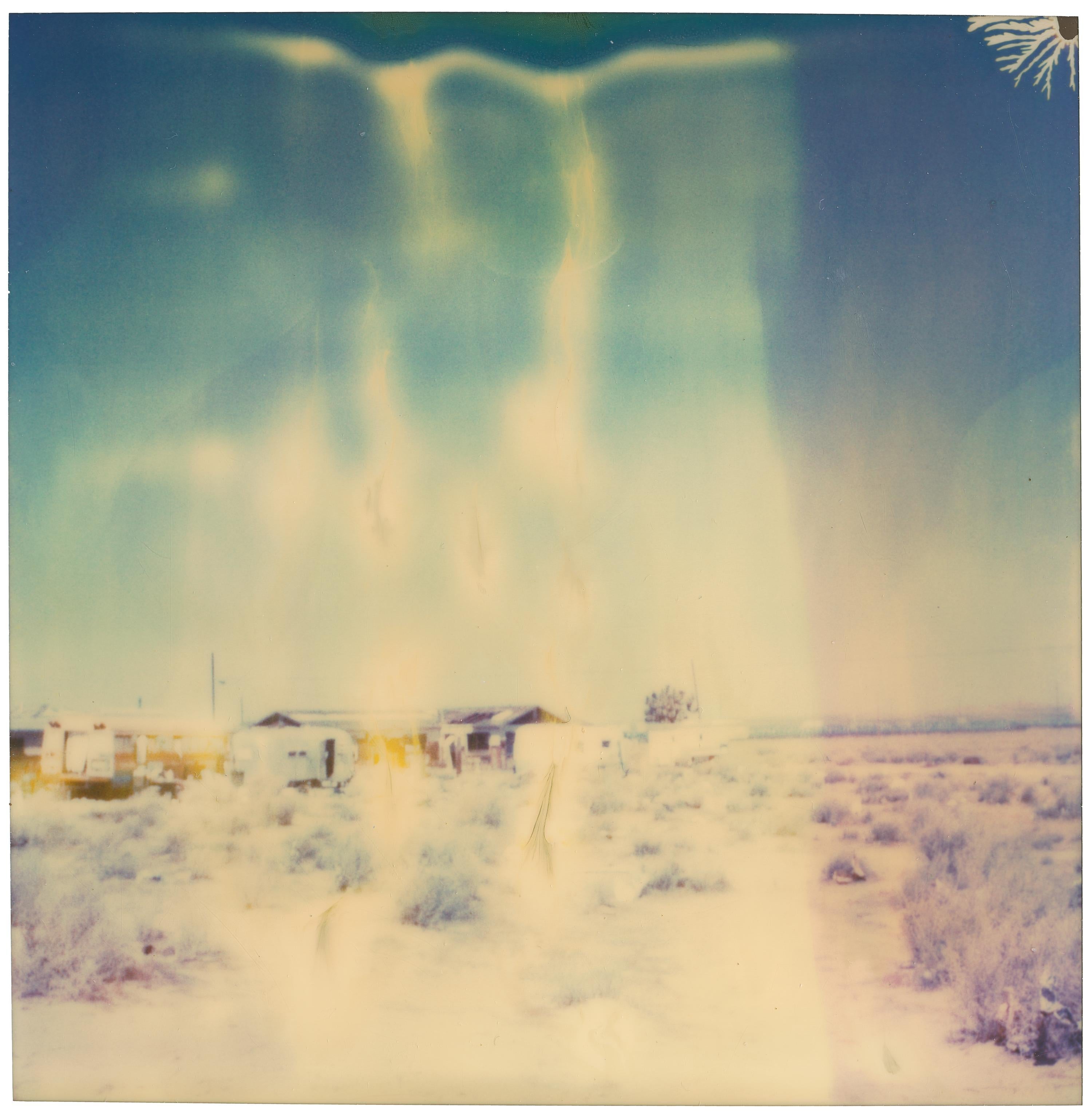 Color Photograph di Stefanie Schneider - Outback (29 Palms, CA)