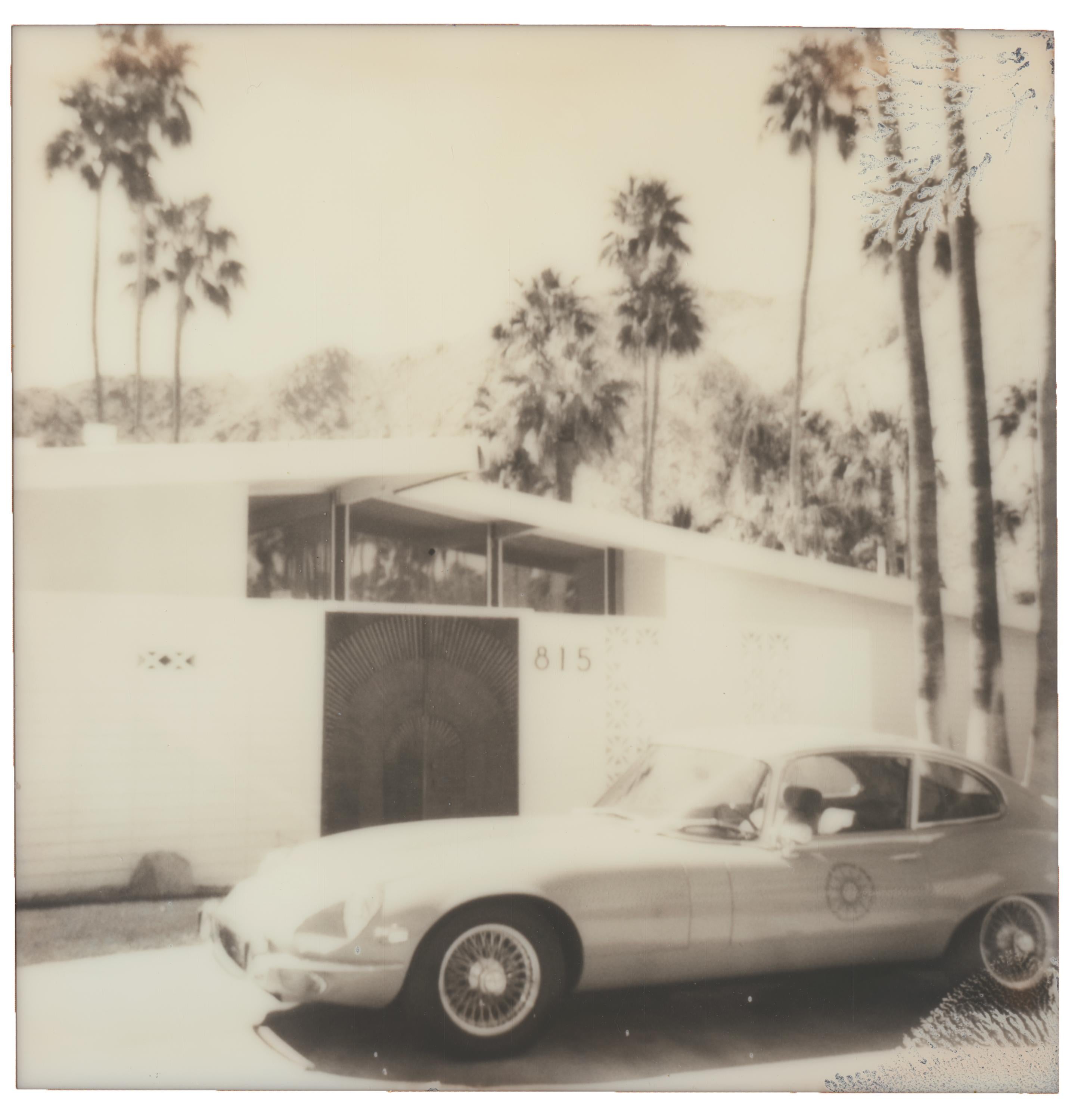 Stefanie Schneider Black and White Photograph – Palm Springs E-Typ (Kalifornien) – Polaroid, Jaguar, Vintage, zeitgenössisch