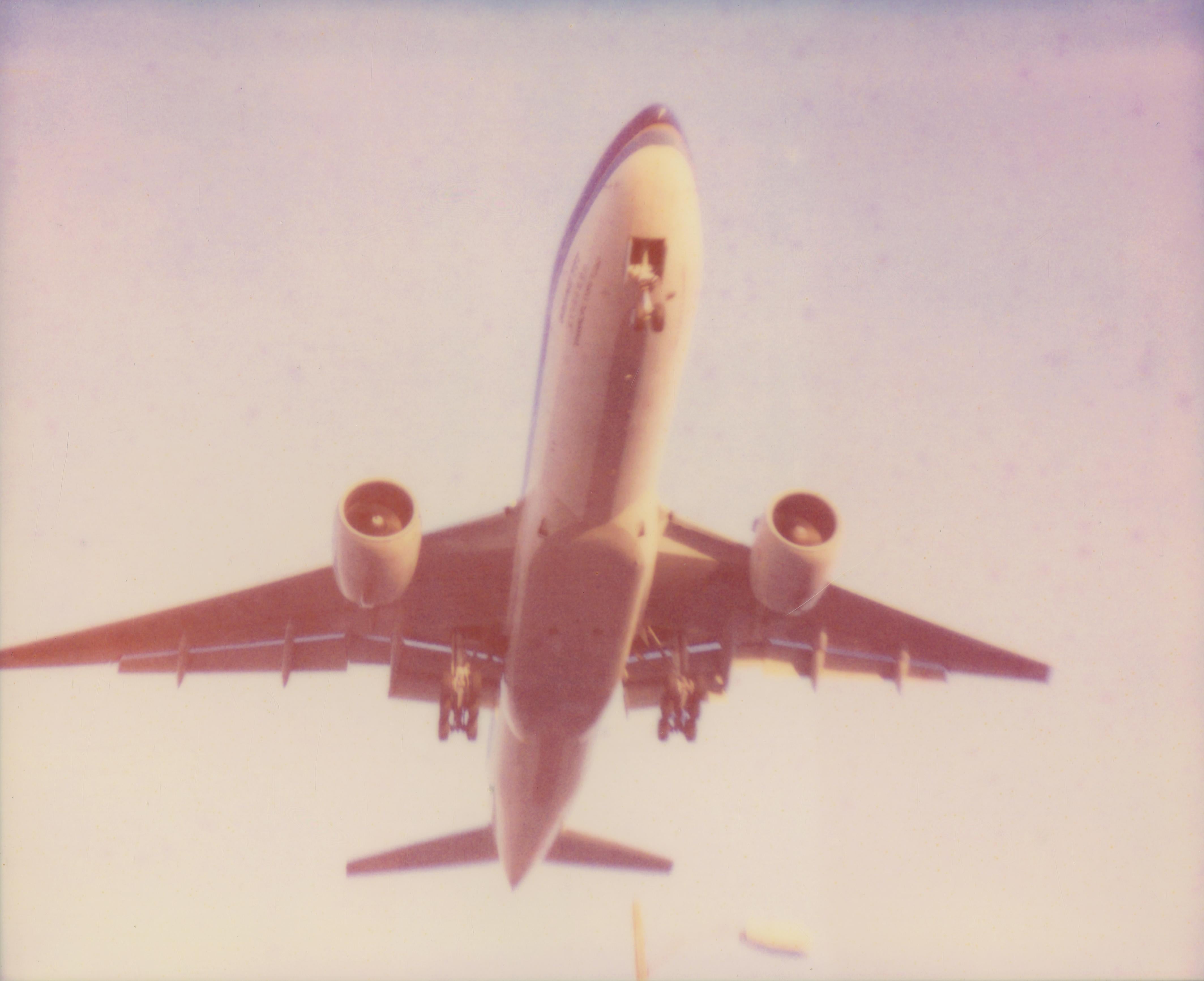 Stefanie Schneider Landscape Photograph - Plane leaving (Stranger than Paradise)