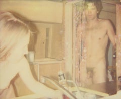 Bitte (Sidewinder) - Polaroid, Contemporary, Nackt, 21. Jahrhundert, Farbe, Frauen