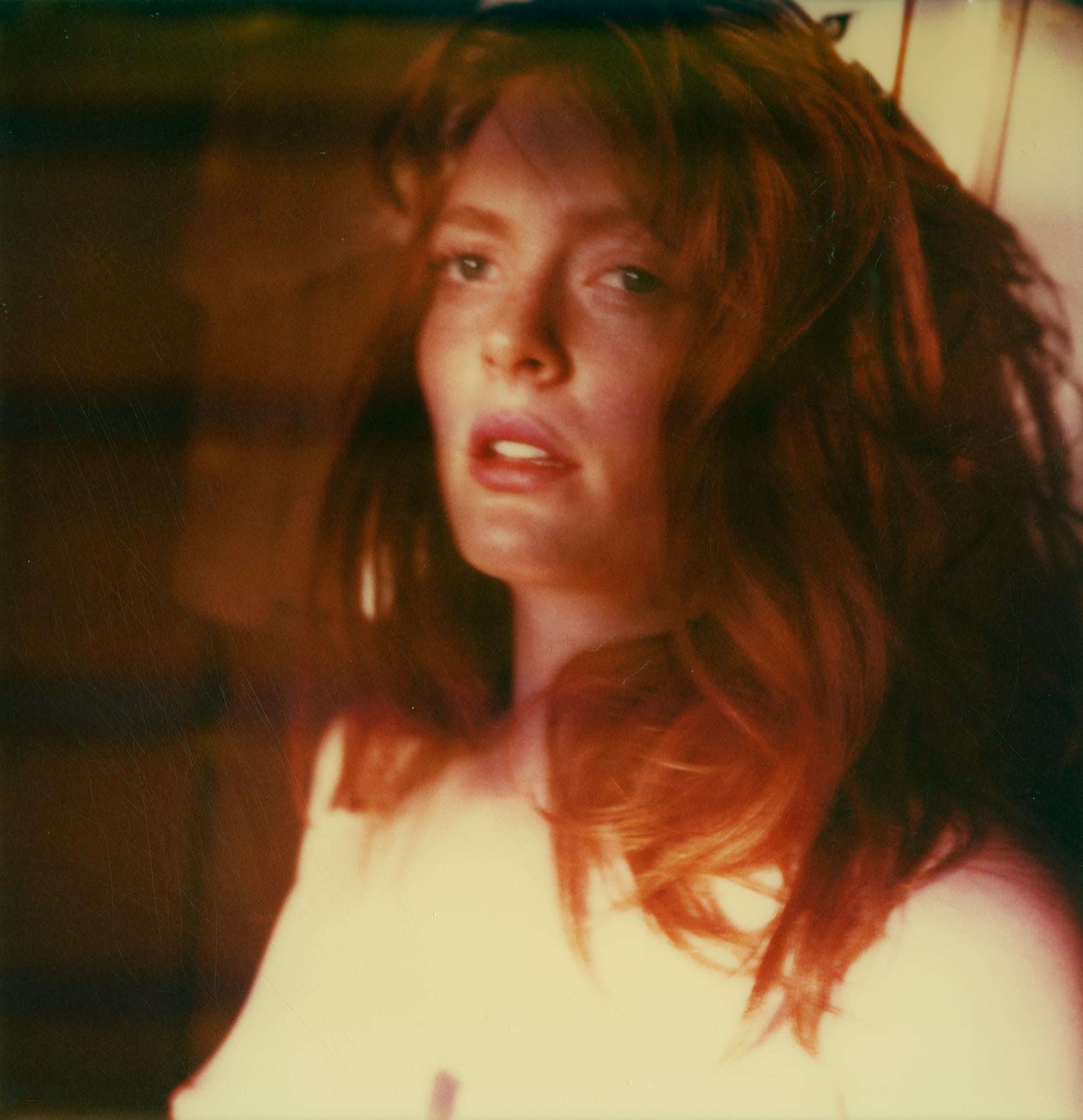 Ravished (Till Death do us Part) Contemporain, Femme, Polaroïd