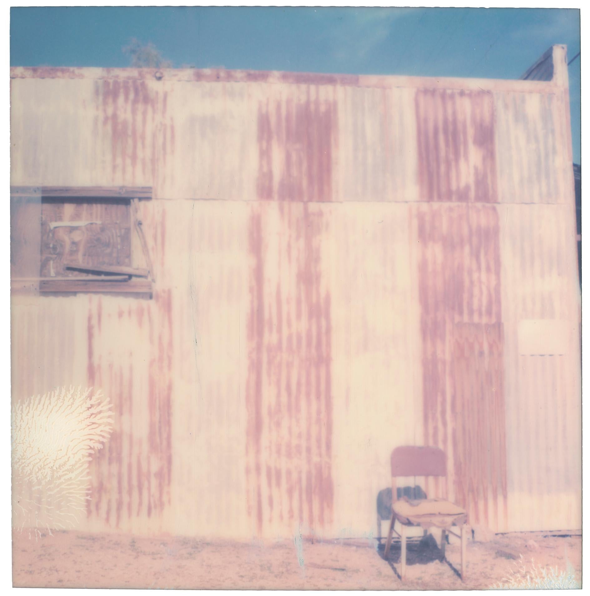 Stefanie Schneider Landscape Photograph - Red striped Shack (American Depression) - Contemporary, Polaroid, Landscape