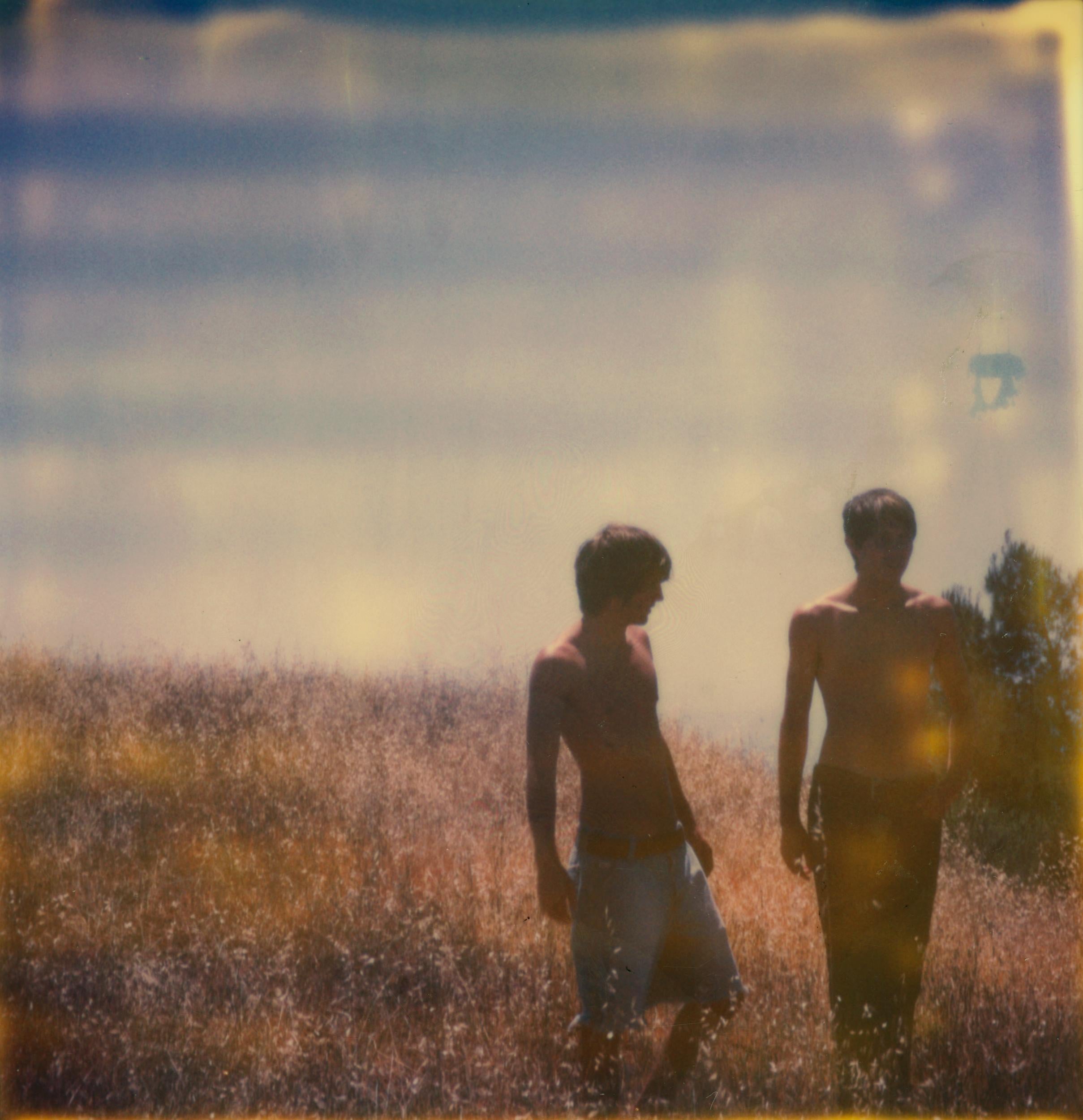 Color Photograph de Stefanie Schneider - El sueño de Renée - Los chicos (Days of Heaven) - Paisaje, Caballo, Chicos