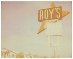 Roy's (California Badlands) - Contemporary, 21. Jahrhundert, Polaroid, Landschaft