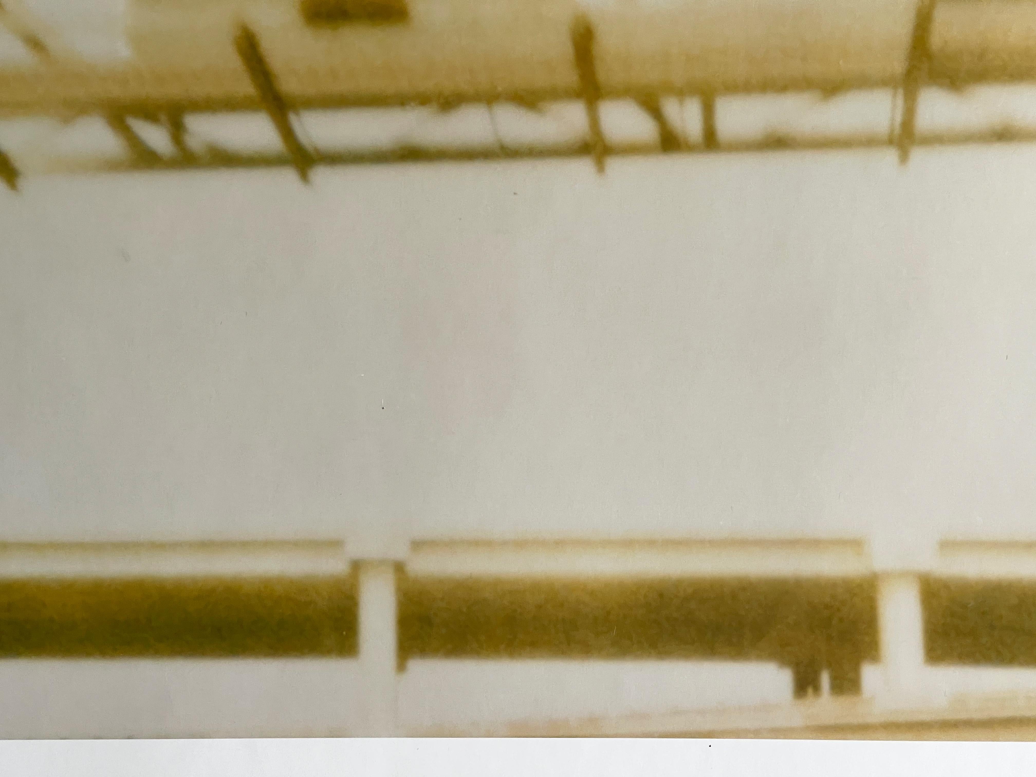 San Bernadino (Drive to the Desert) – analoger Handdruck (Zeitgenössisch), Photograph, von Stefanie Schneider