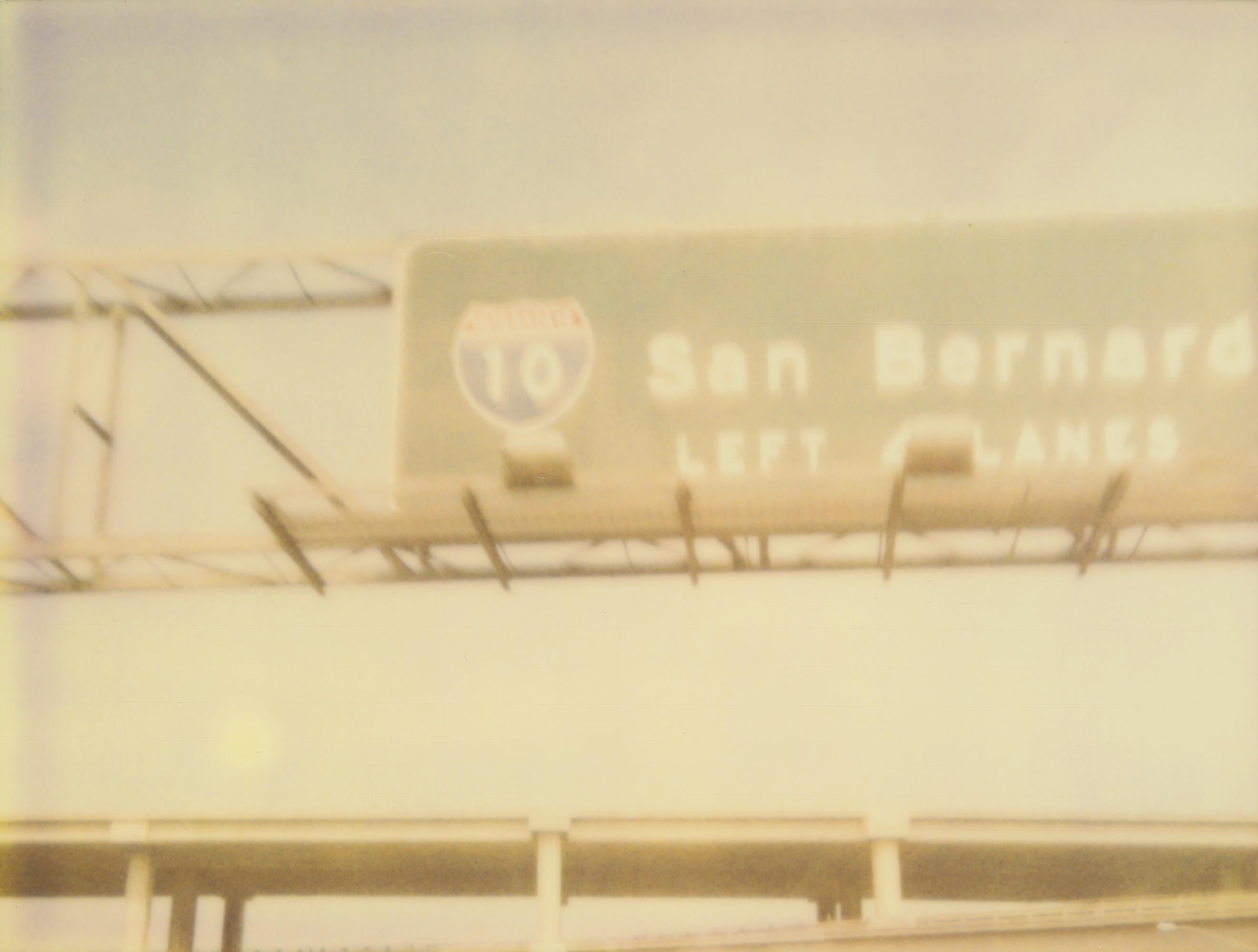 Stefanie Schneider Landscape Photograph – San Bernadino (Drive to the Desert) – analoger Handdruck