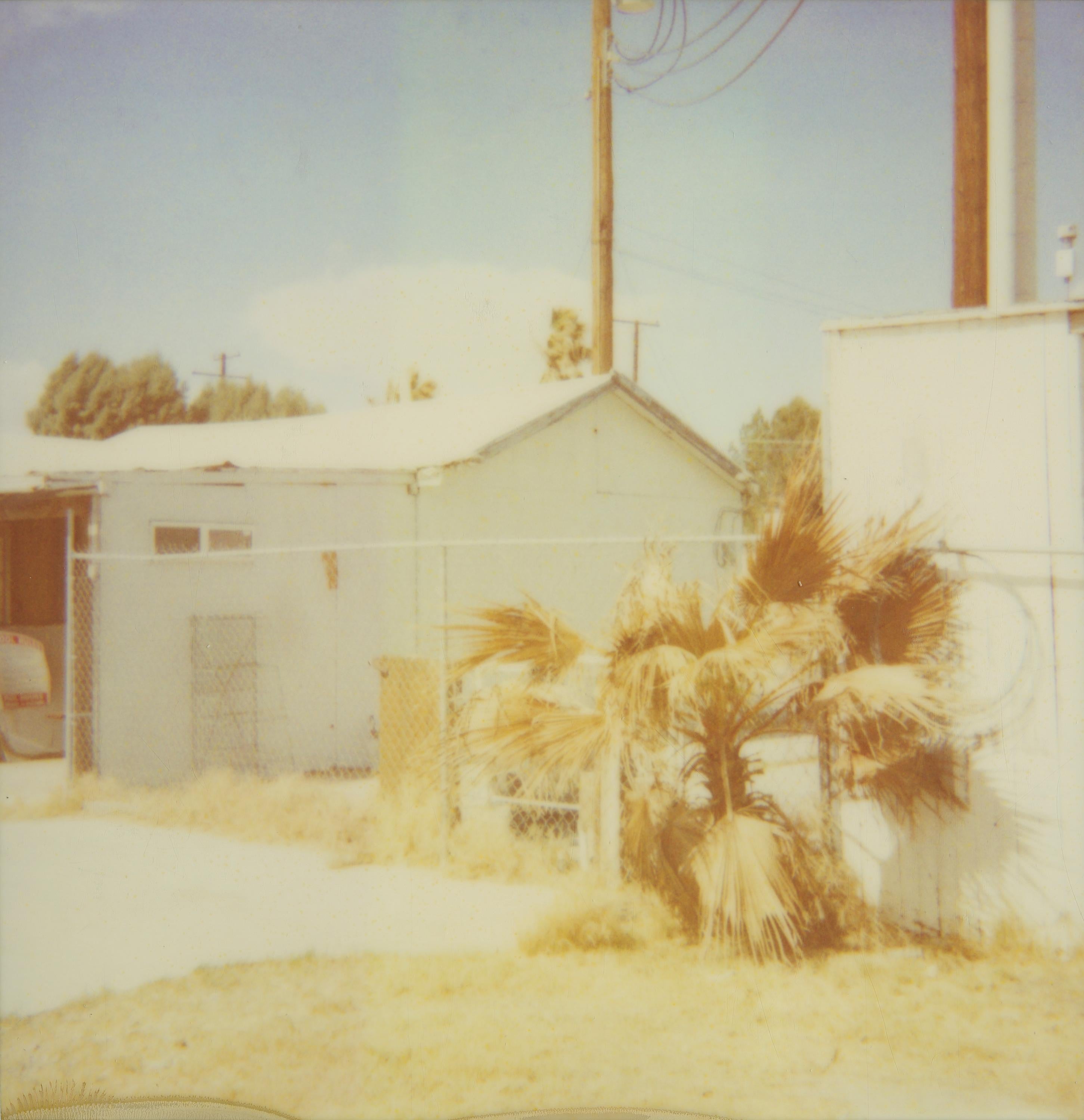 Stefanie Schneider Landscape Photograph – Somerset (29 Palms, CA) - 21. Jahrhundert, Polaroid, Contemporary, Landschaft