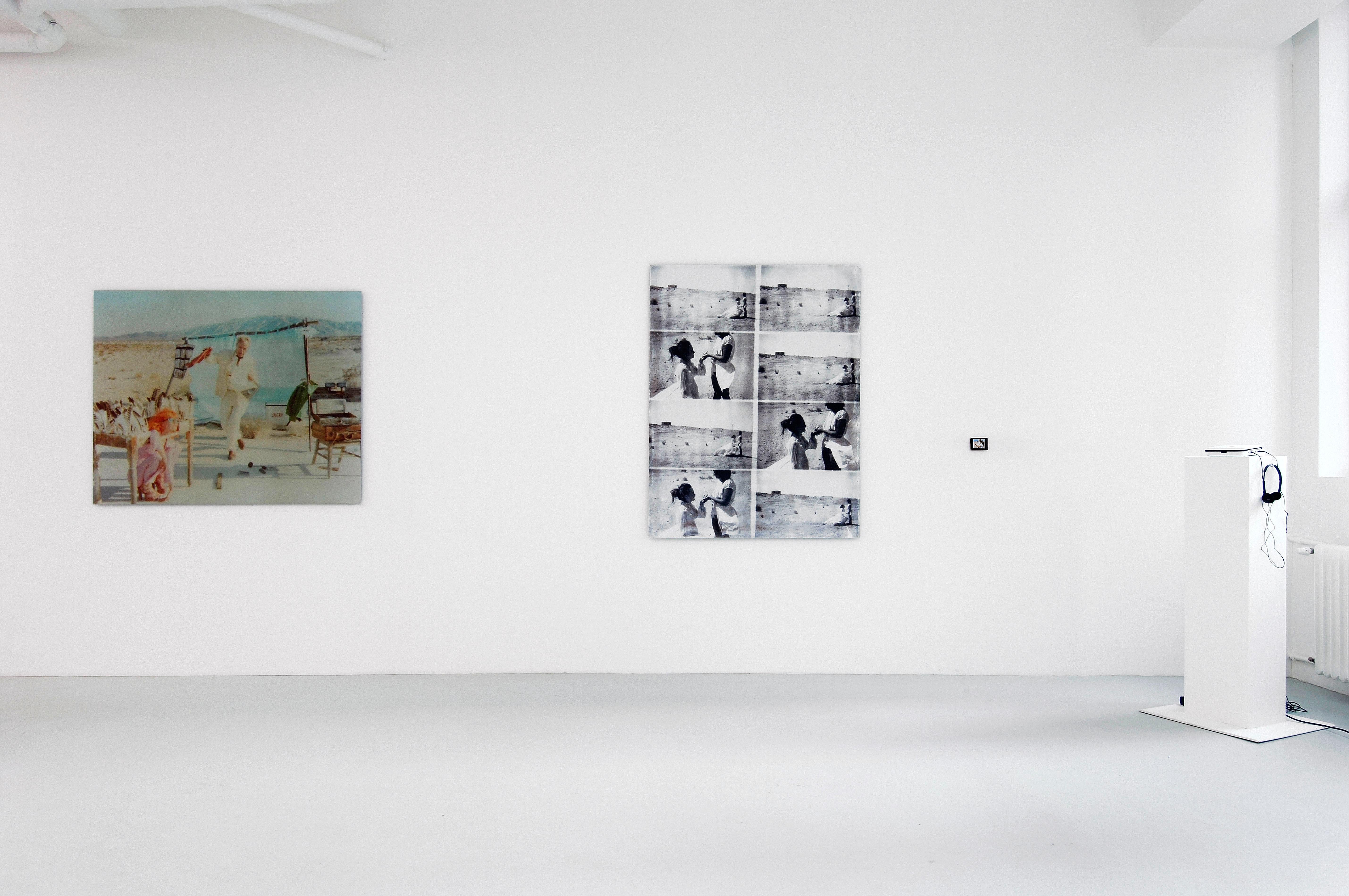 Spiegelbild (Stage of Consciosness), analog, 125x154cm - featuring Udo Kier - Photograph by Stefanie Schneider
