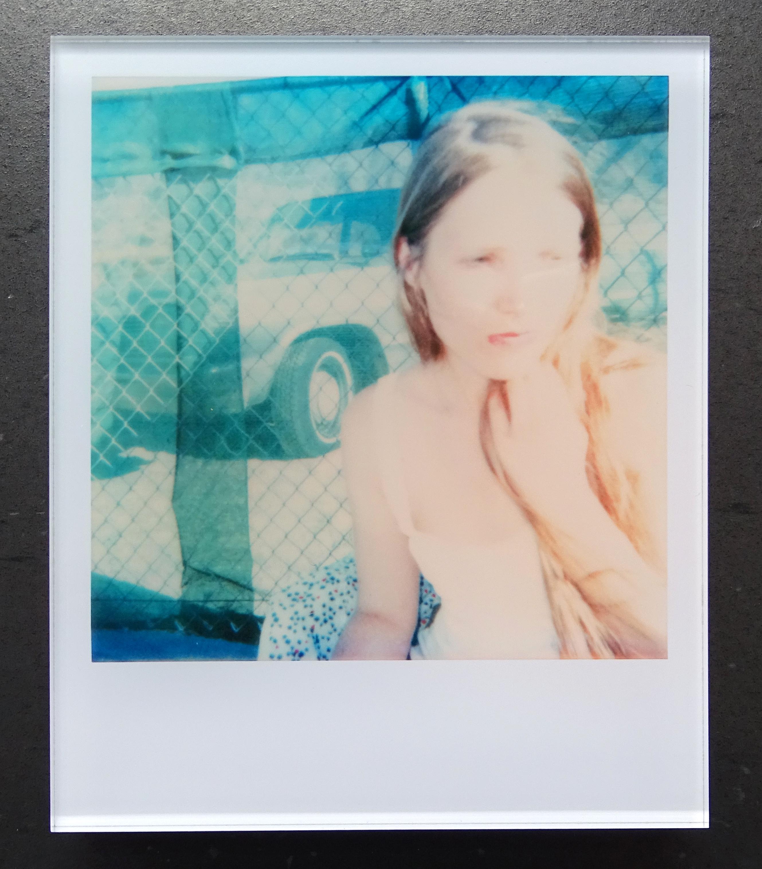 Stefanie Schneider's Minis
'29 Day Dreams' (29 Palms, CA), 2005
signed and signature brand on verso
Lambda digital Color Photographs based on the Polaroid

Polaroid sized open Editions 1999-2013
10.7 x 8.8cm (Image 7.9x7.7cm)
mounted: sandwiched in