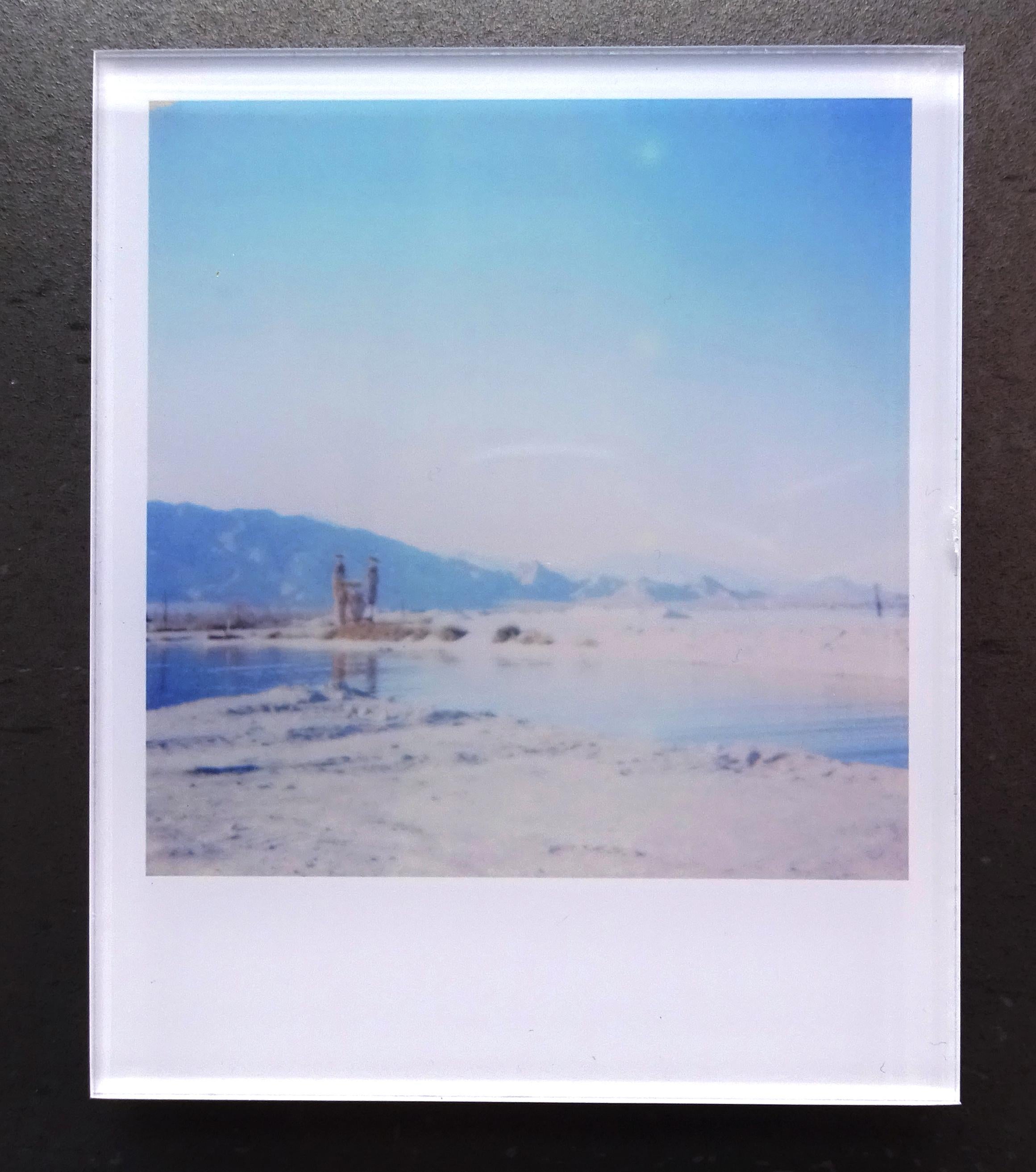 Stefanie Schneider's Minis - 
Desert Shores (California Badlands), 2010

Signed and signature brand on verso.
Lambda digital Color Photographs based on the Polaroid.
Sandwiched in between Plexiglass (thickness 0.7cm)

Polaroid sized open Editions