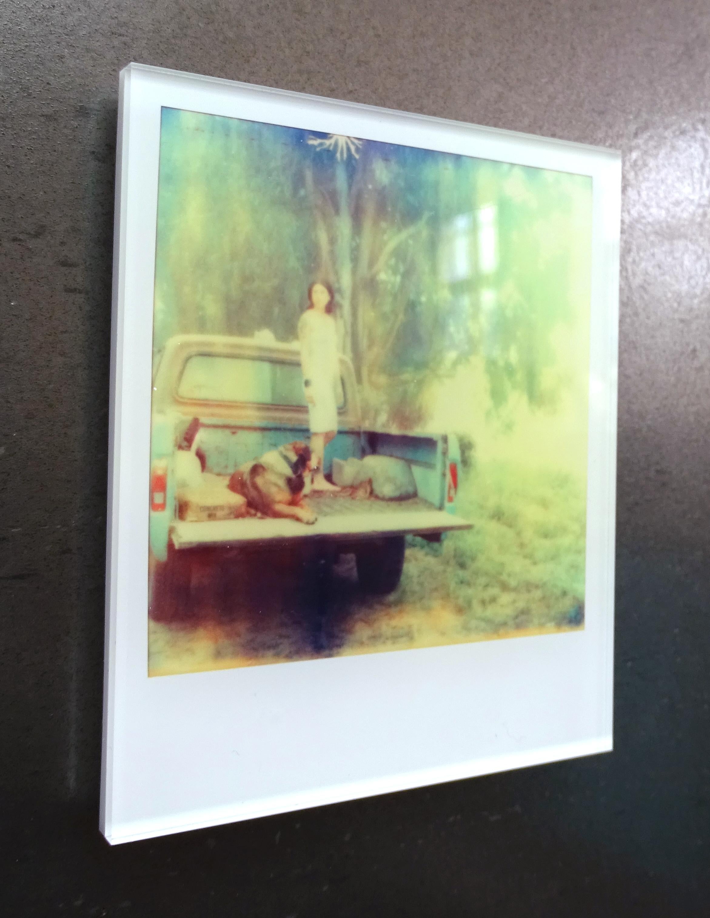 Stefanie Schneider Minis – Saigon – auf einem Polaroid basiert im Angebot 2