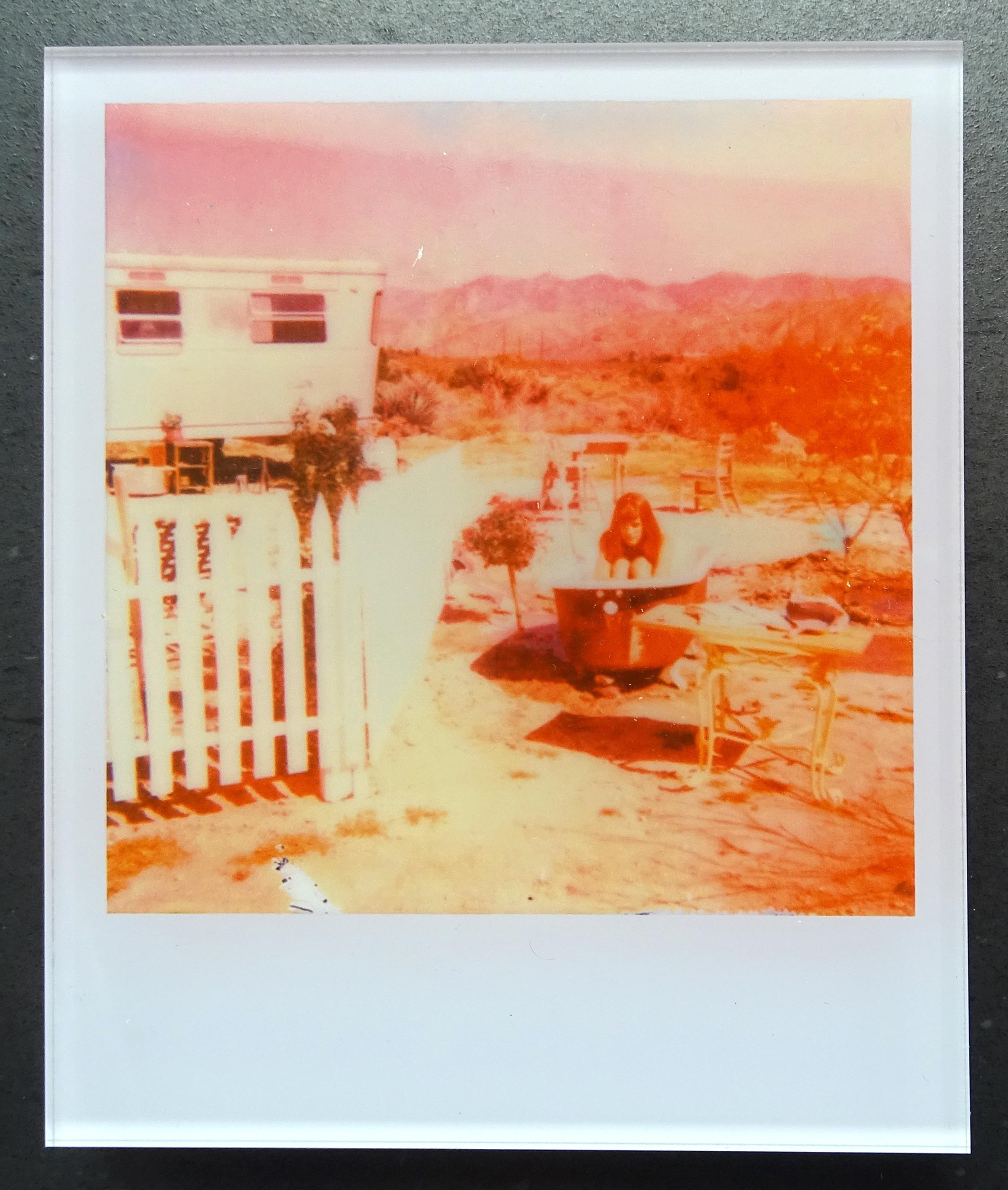 Stefanie Schneider Minis - The Girl (The Girl behind the White Fence) - 2013

signed and signature brand on verso
Lambda digital Color Photographs based on the Polaroid

Polaroid sized open Editions 1999-2013
10.7 x 8.8cm (Image 7.9x7.7cm)
mounted: