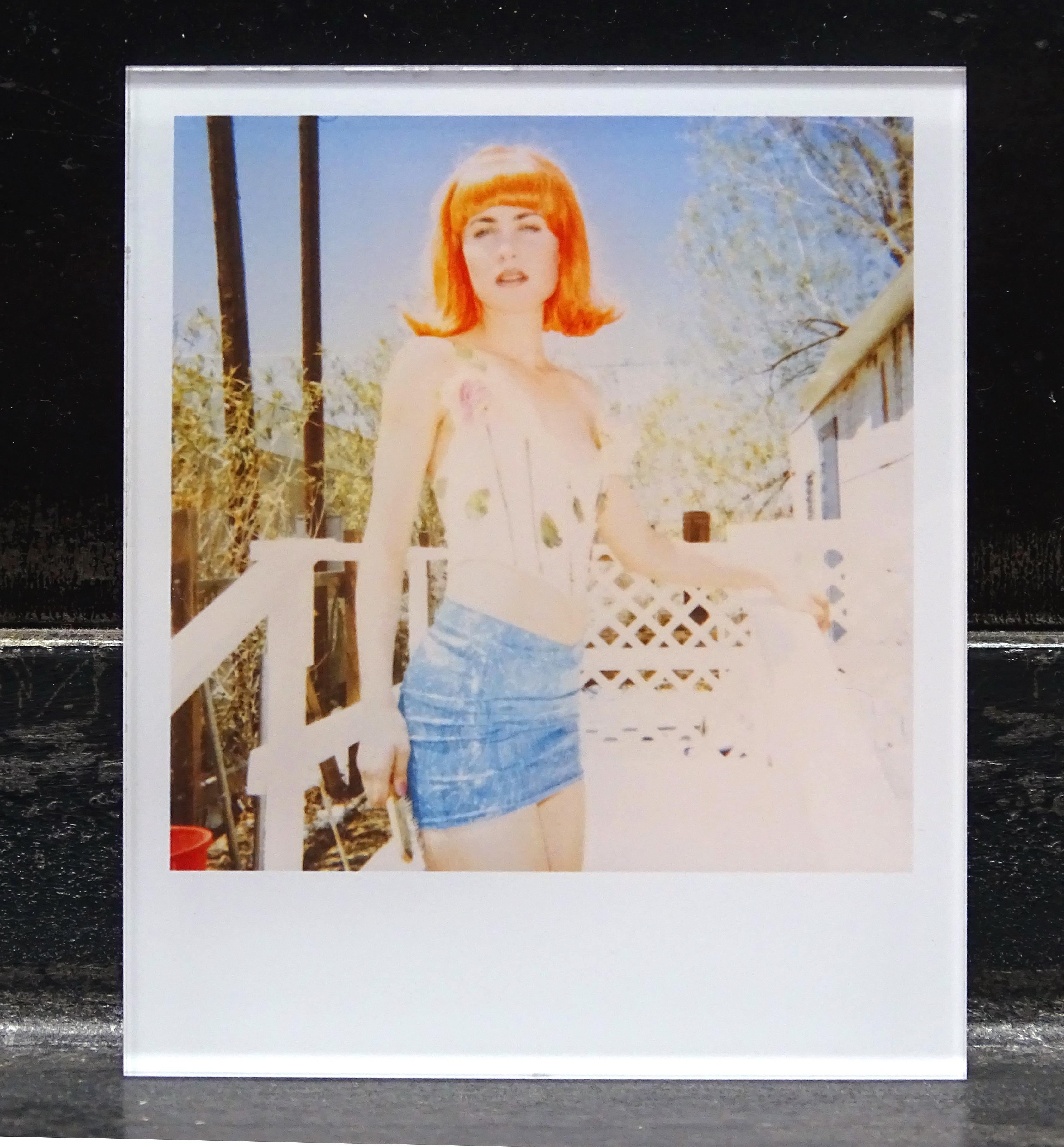 Stefanie Schneider's Minis
'White Trash Beautiful (29 Palms, CA), 1999
signed and signature brand on verso
Lambda digital Color Photographs based on a Polaroid

Polaroid sized open Editions 1999-2013
10.7 x 8.8cm (Image 7.9x7.7cm)
mounted: