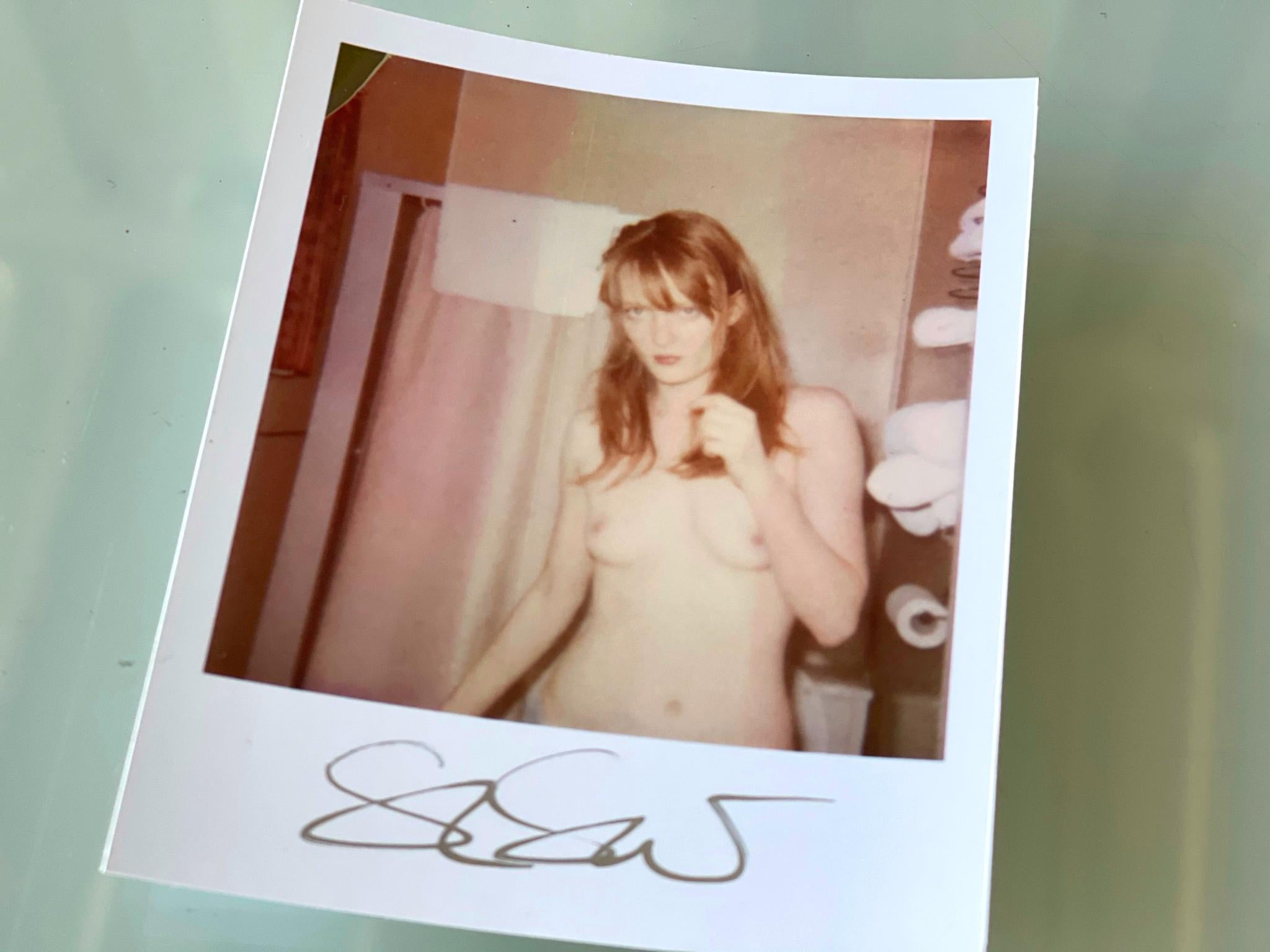 Stefanie Schneider Minis tamaño Polaroid - 'Hard Luck Princess' - firmado, suelto en venta 1