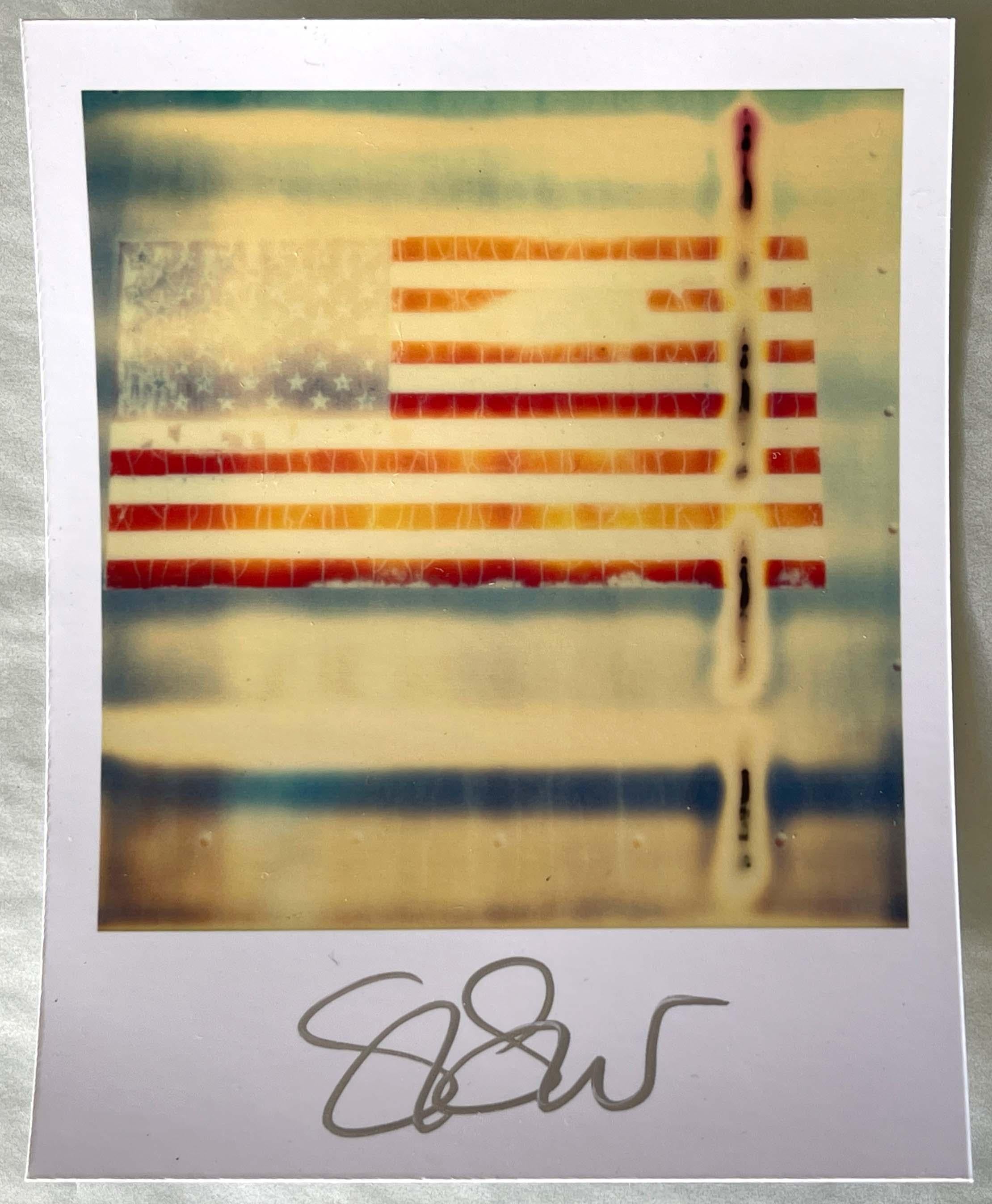 Stefanie Schneider Mini ilimitada tamaño Polaroid 'Miss América' - firmada en venta 3