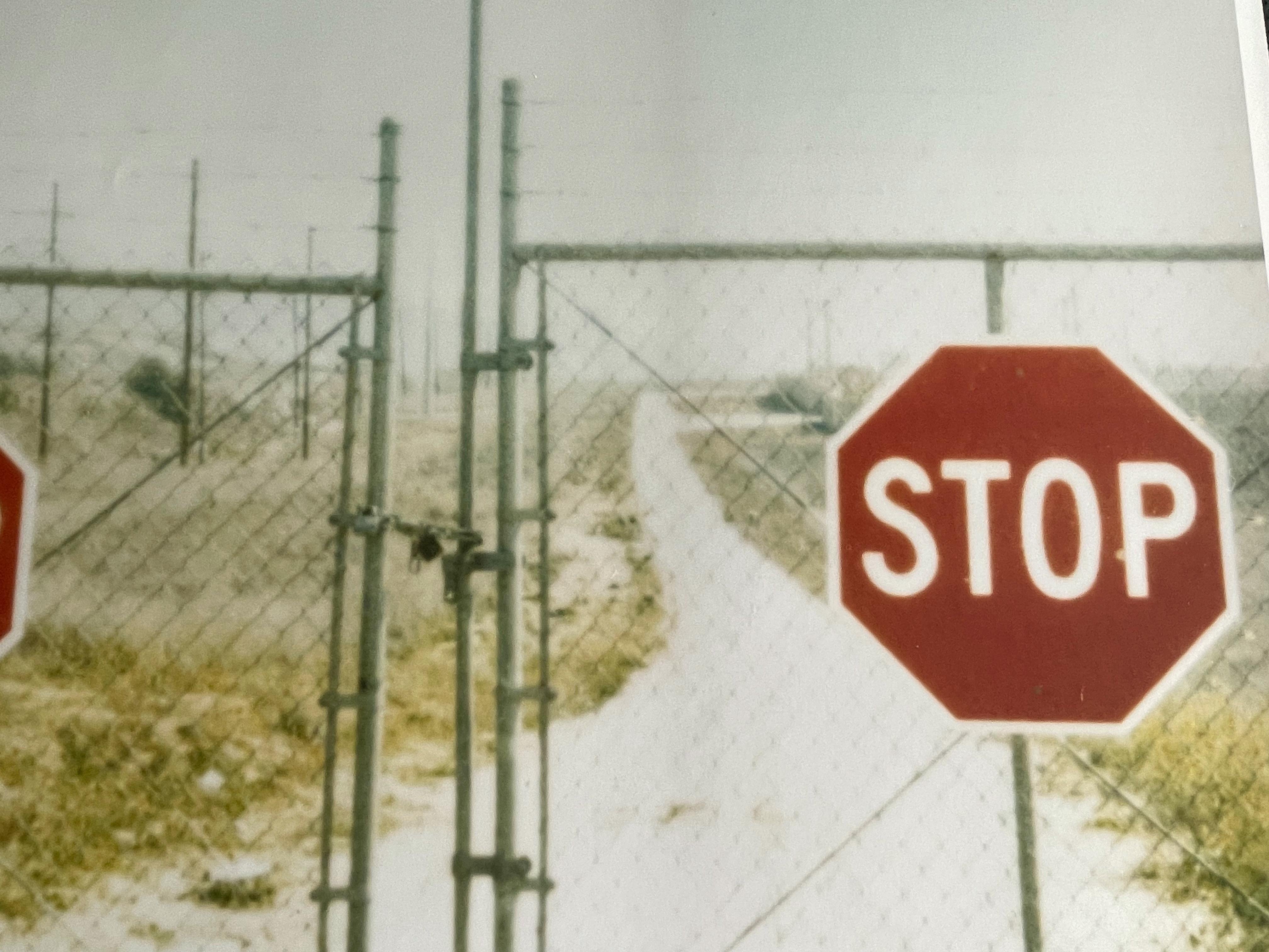 Stop (Drive to the Desert) - analog hand-print - Contemporary Photograph by Stefanie Schneider