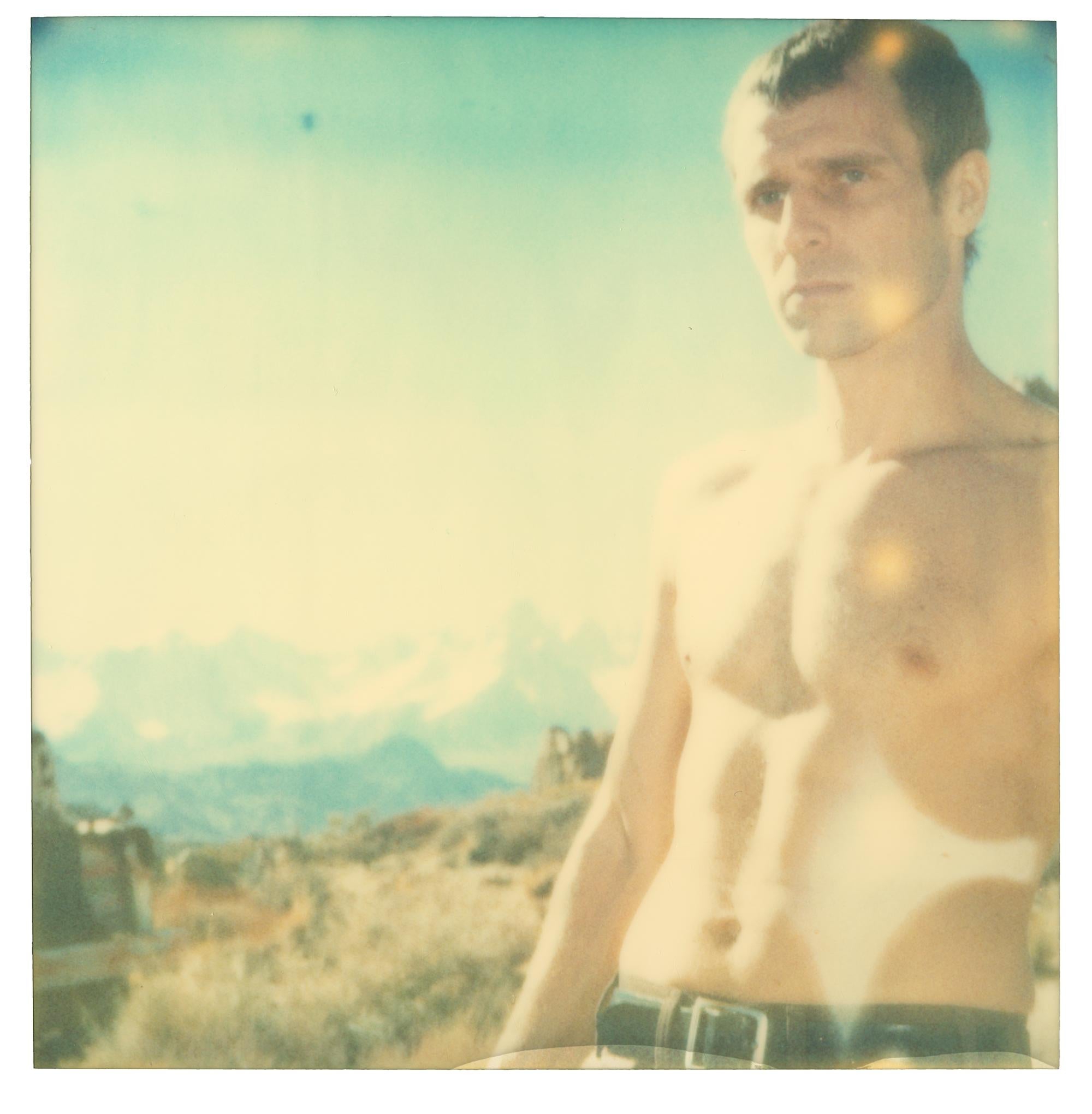 Stefanie Schneider Color Photograph – Strange Days (Wastelands) - Analog, Polaroid, Contemporary, 21. Jahrhundert