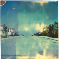 Suburbia II – Zeitgenössisch, Polaroid, Fotografie, Porträt